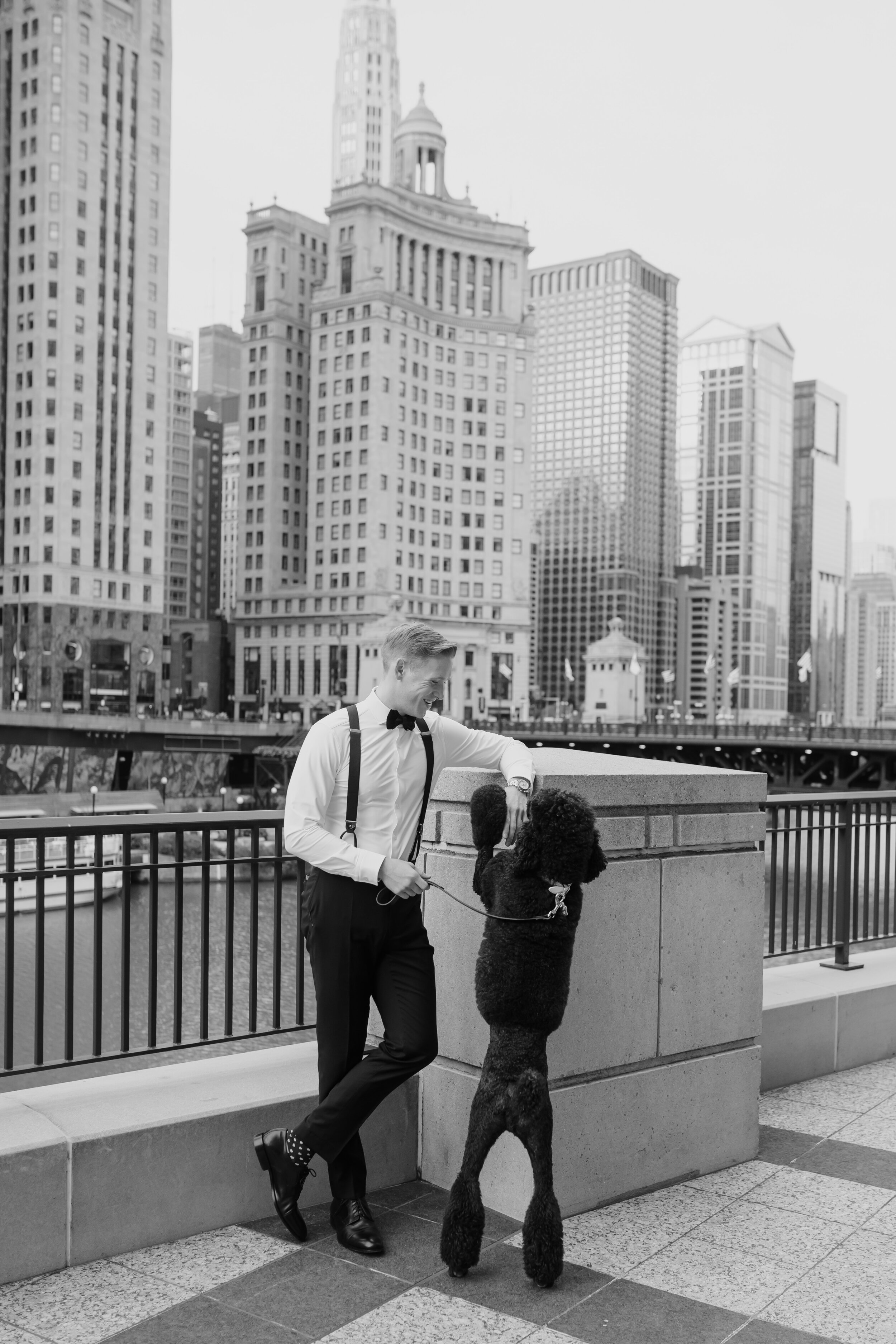 Chicago Wedding Photographer (Odyssey Chicago River Wedding 06)-17.jpg