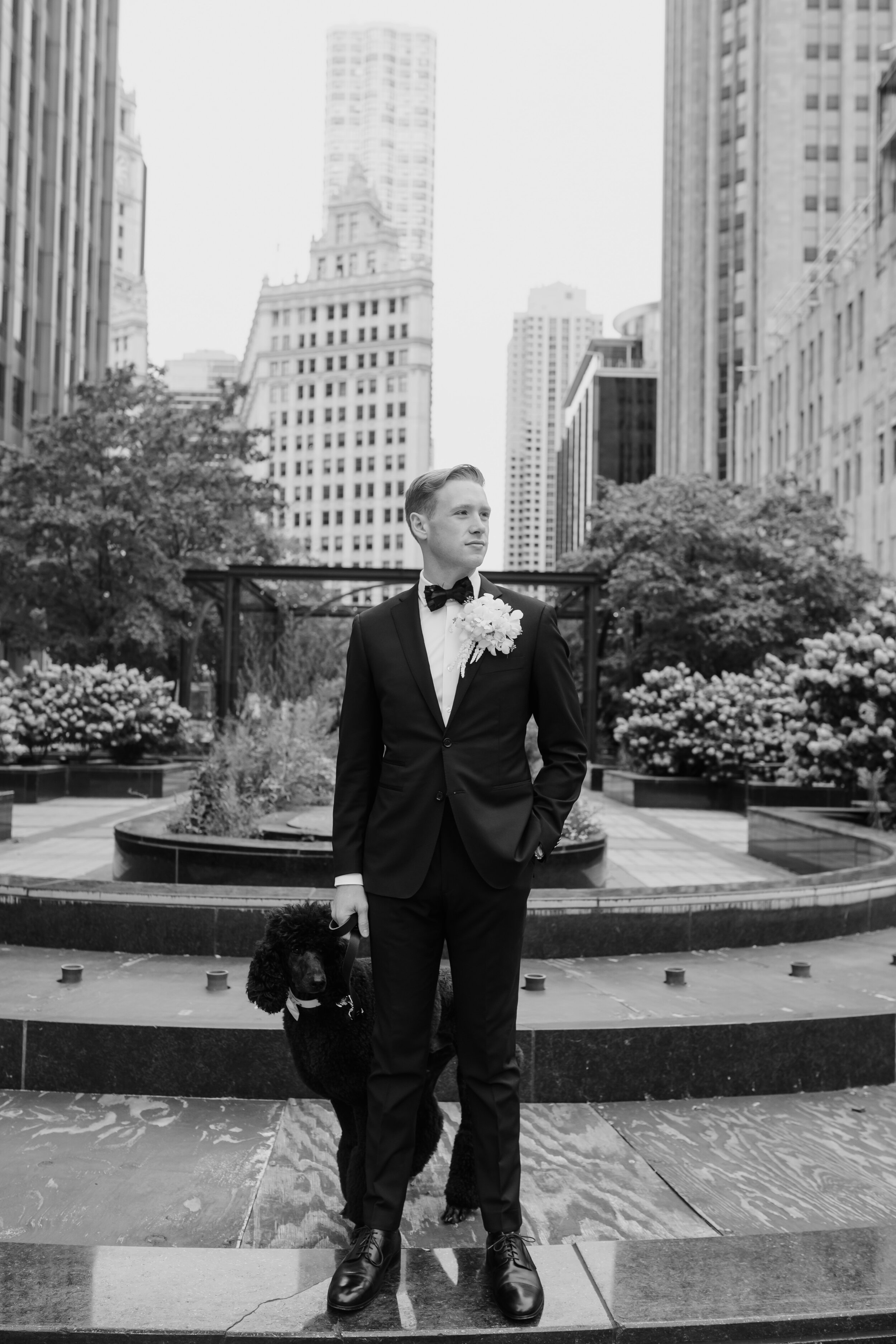 Chicago Wedding Photographer (Odyssey Chicago River Wedding 06)-33.jpg