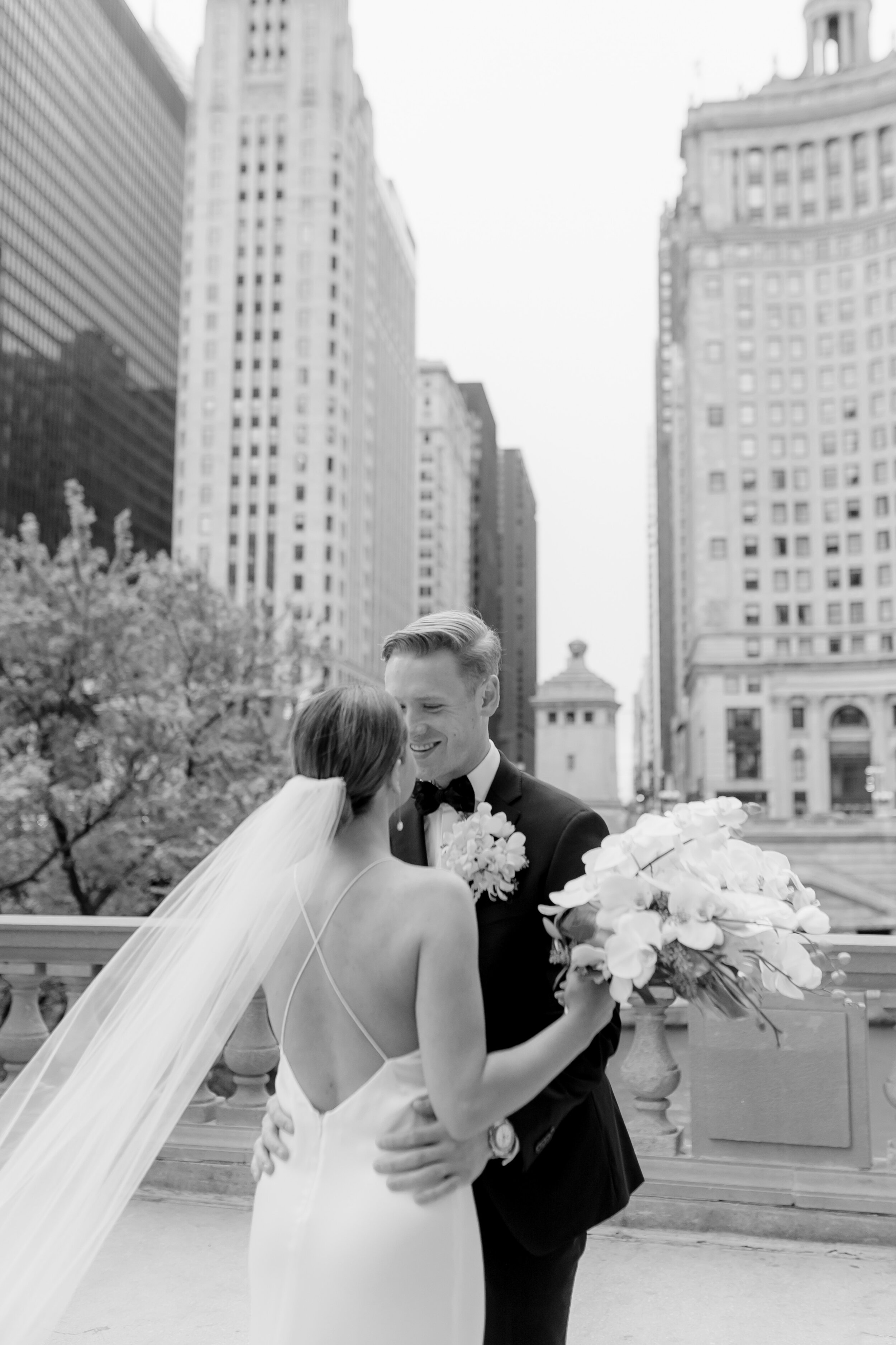 Chicago Wedding Photographer (Odyssey Chicago River Wedding)-23.jpg