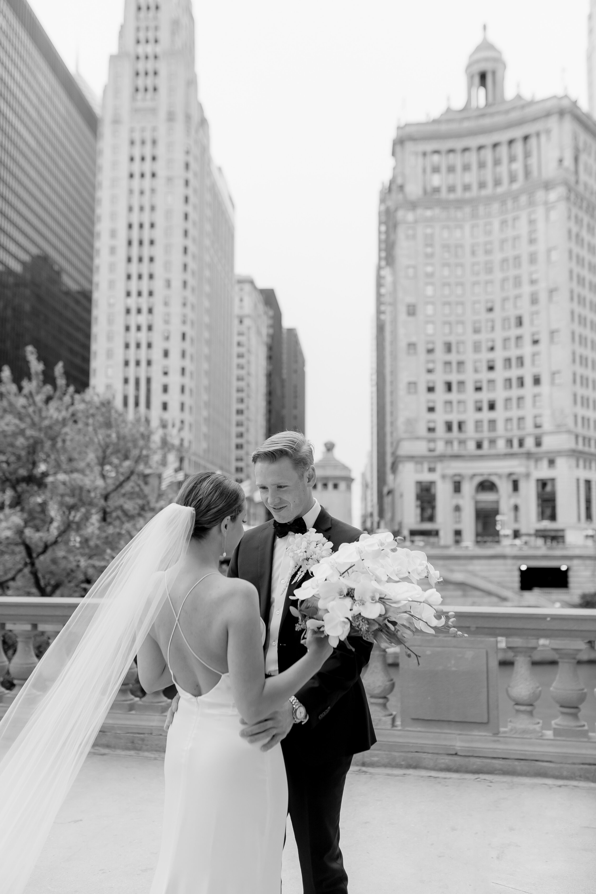 Chicago Wedding Photographer (Odyssey Chicago River Wedding)-37.jpg