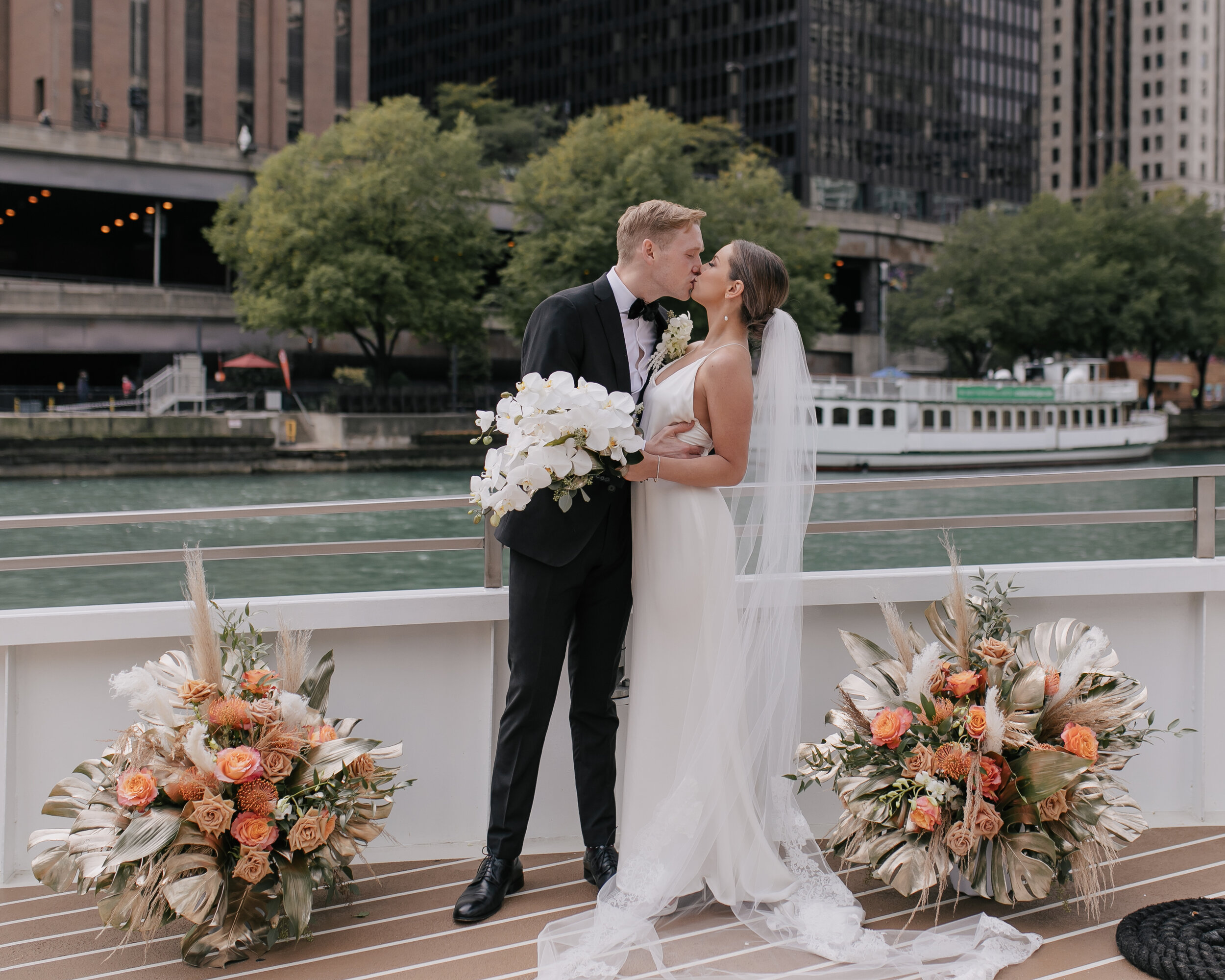 Chicago Wedding Photographer (Odyssey Chicago River Wedding)-326.jpg