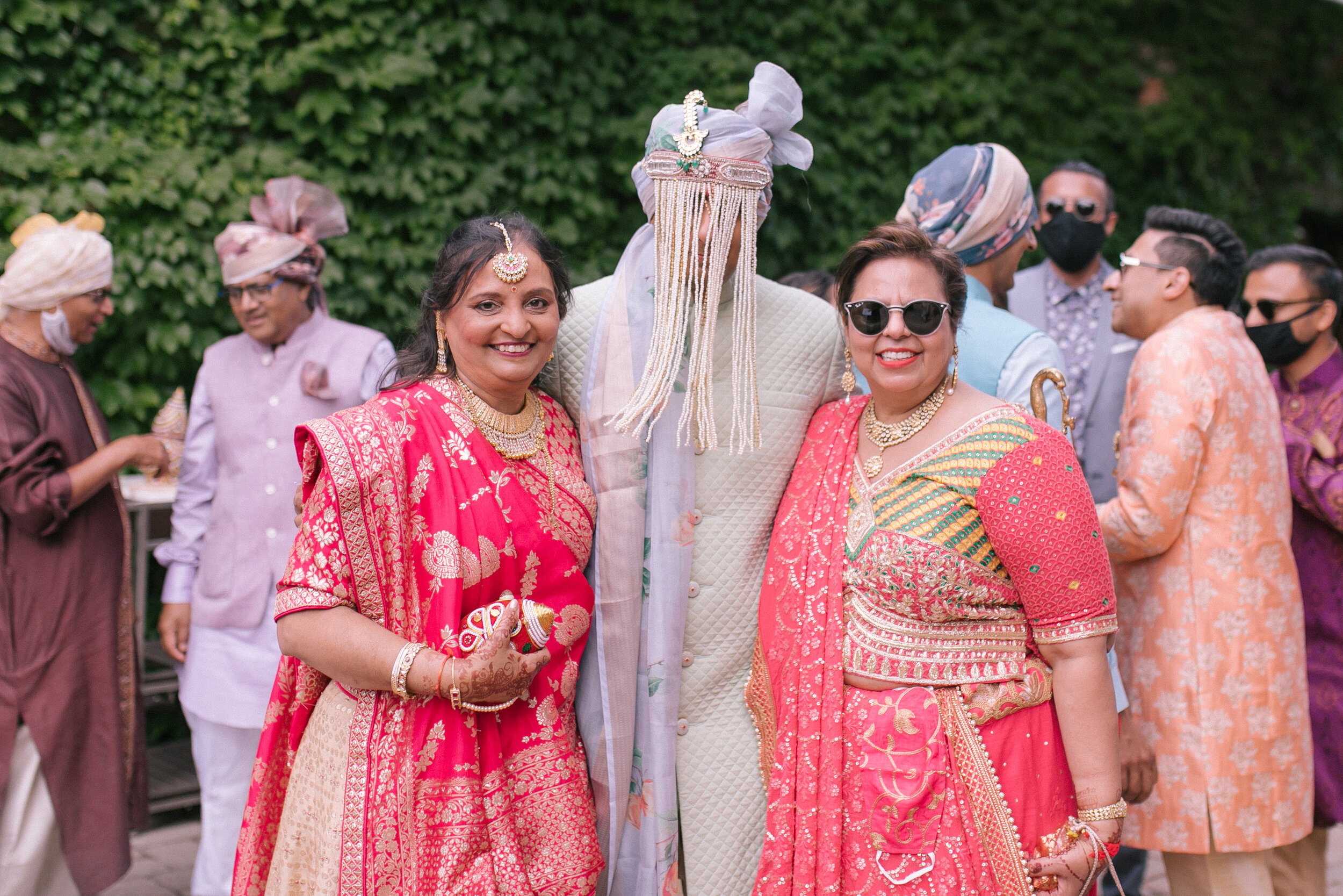 Chicago wedding photographer (Galleria Marchetti Indian Wedding 08)-35.jpg