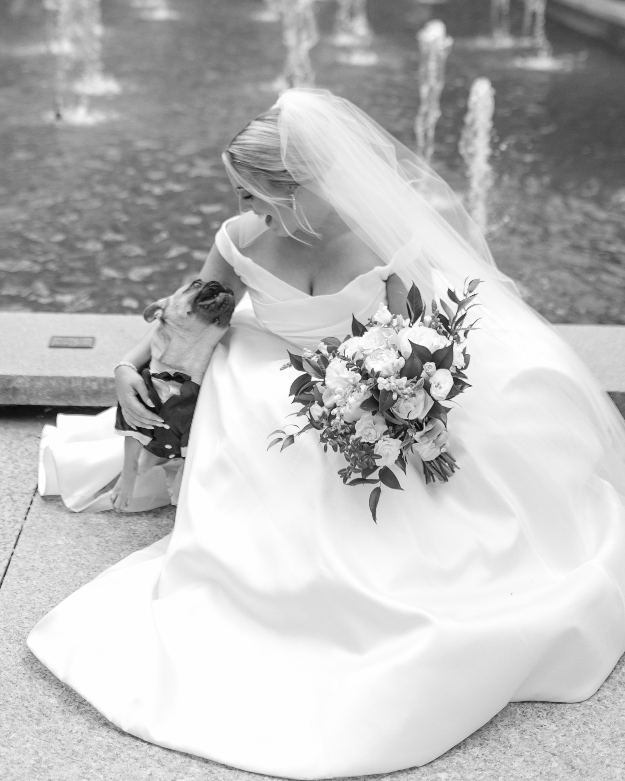 Chicago Wedding Photographer (Art Institute of Chicago Bridal photography portraits)-9.jpg
