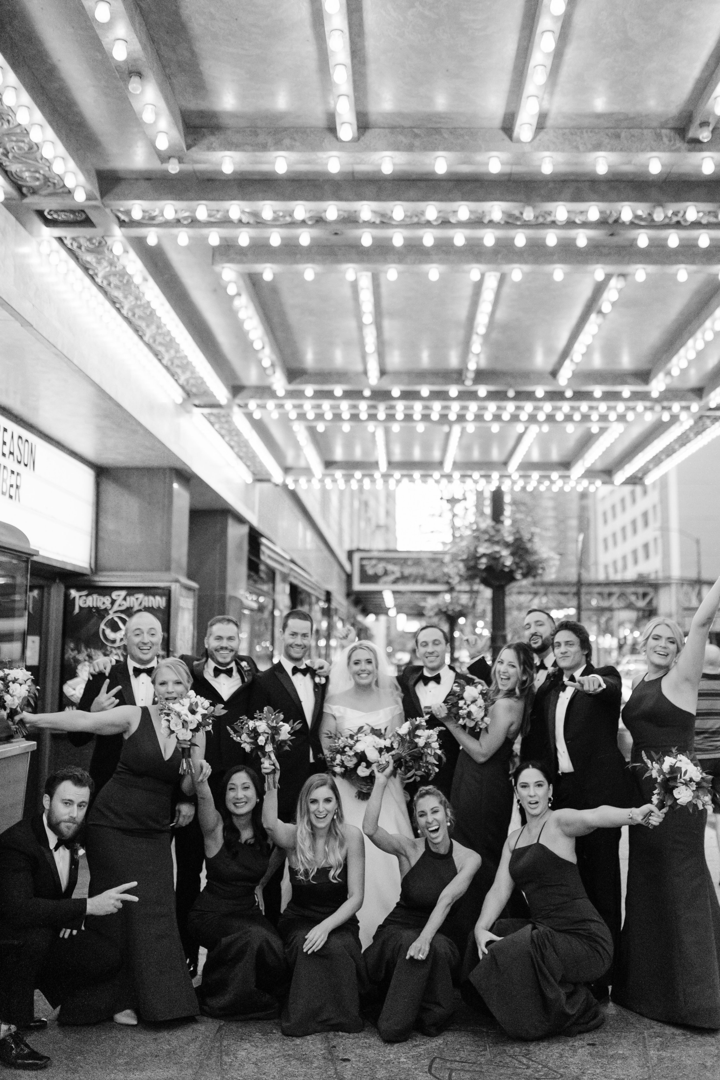 Chicago Wedding Photographer Federal Reserve and Theater District Photo shoot-6.jpg