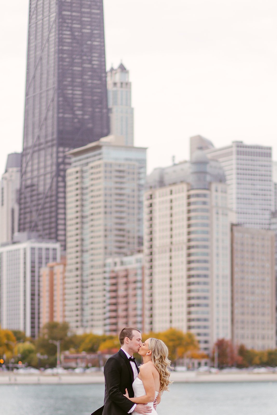 Chicago editorial wedding photographer (Milton lee olive park couple portraits photo shoot-12.jpg