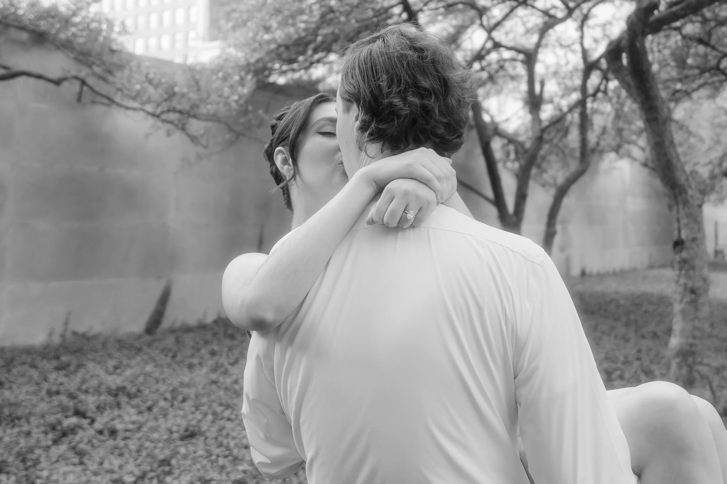 Chicago editorial wedding photographer (Art Institute of Chicago engagement garden photo shoot)-315.jpg