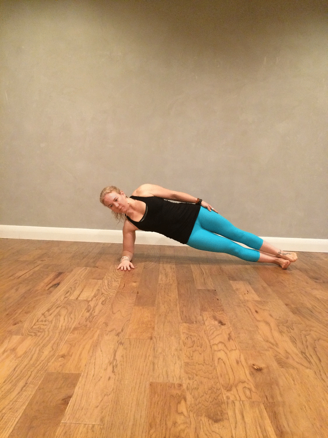 Side To Side Plank