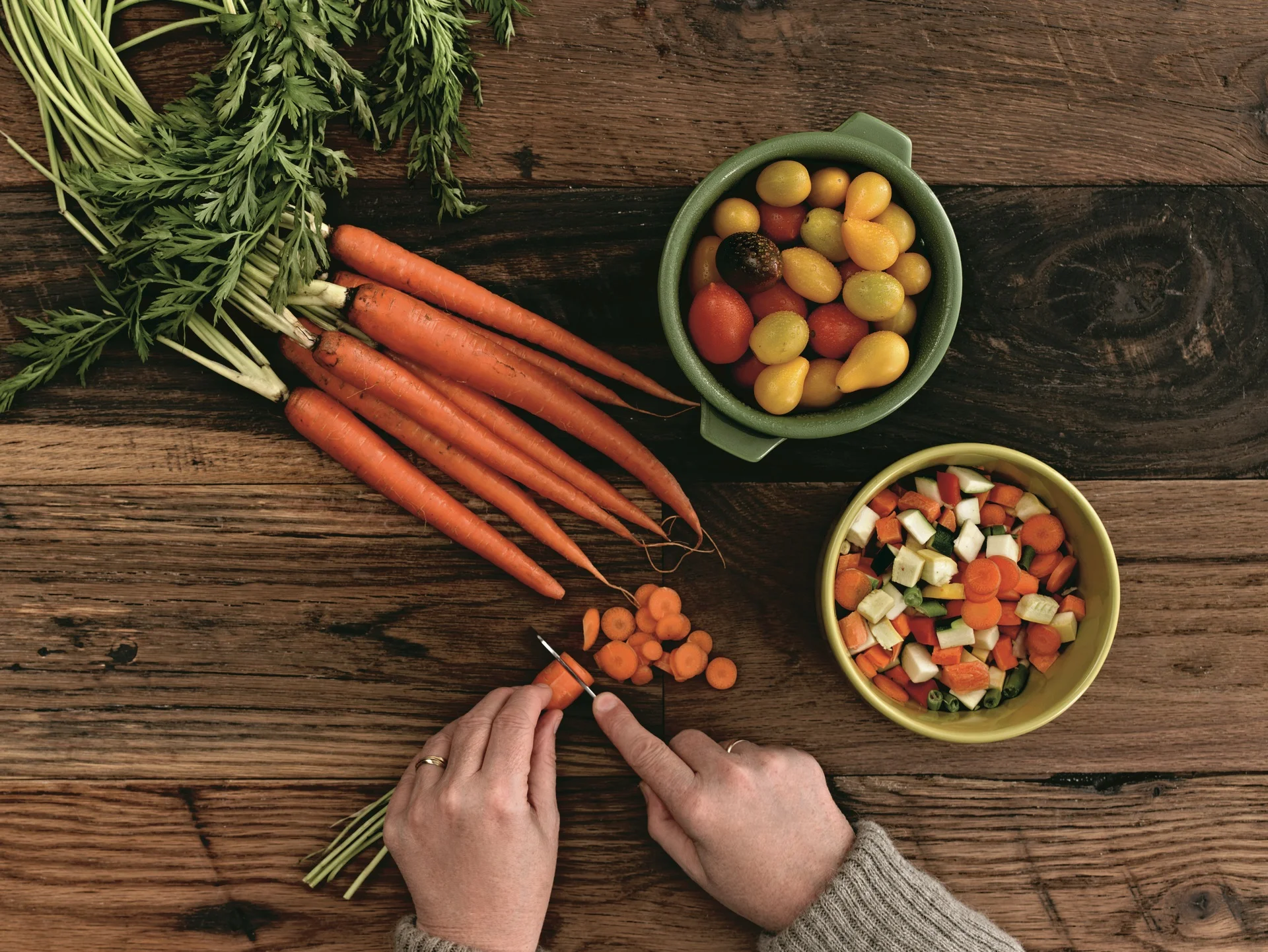3-CuttingVegetables_01 (Copy).jpg