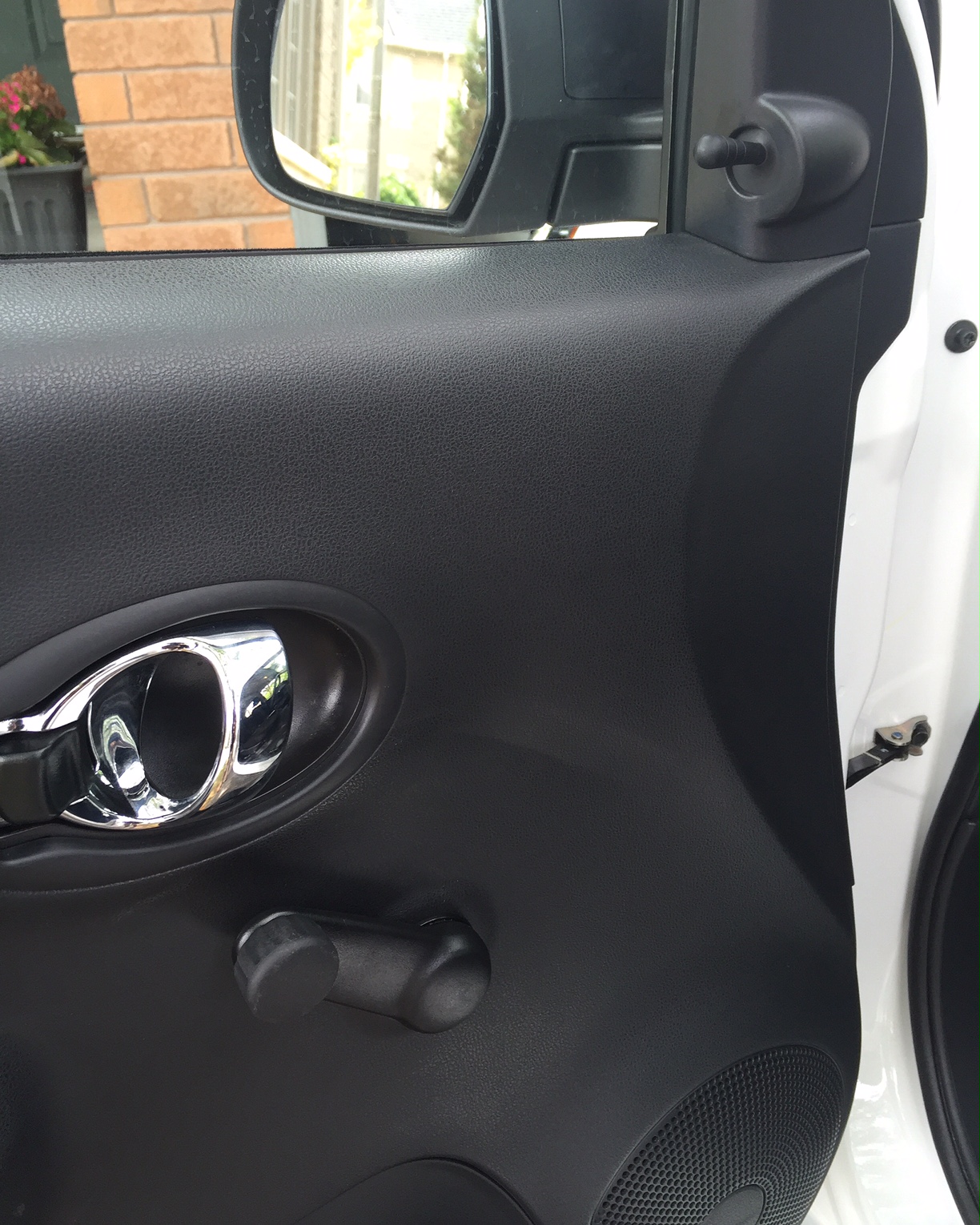 Modern Motoring Reviewing The 2016 Nissan Micra Canada S Most