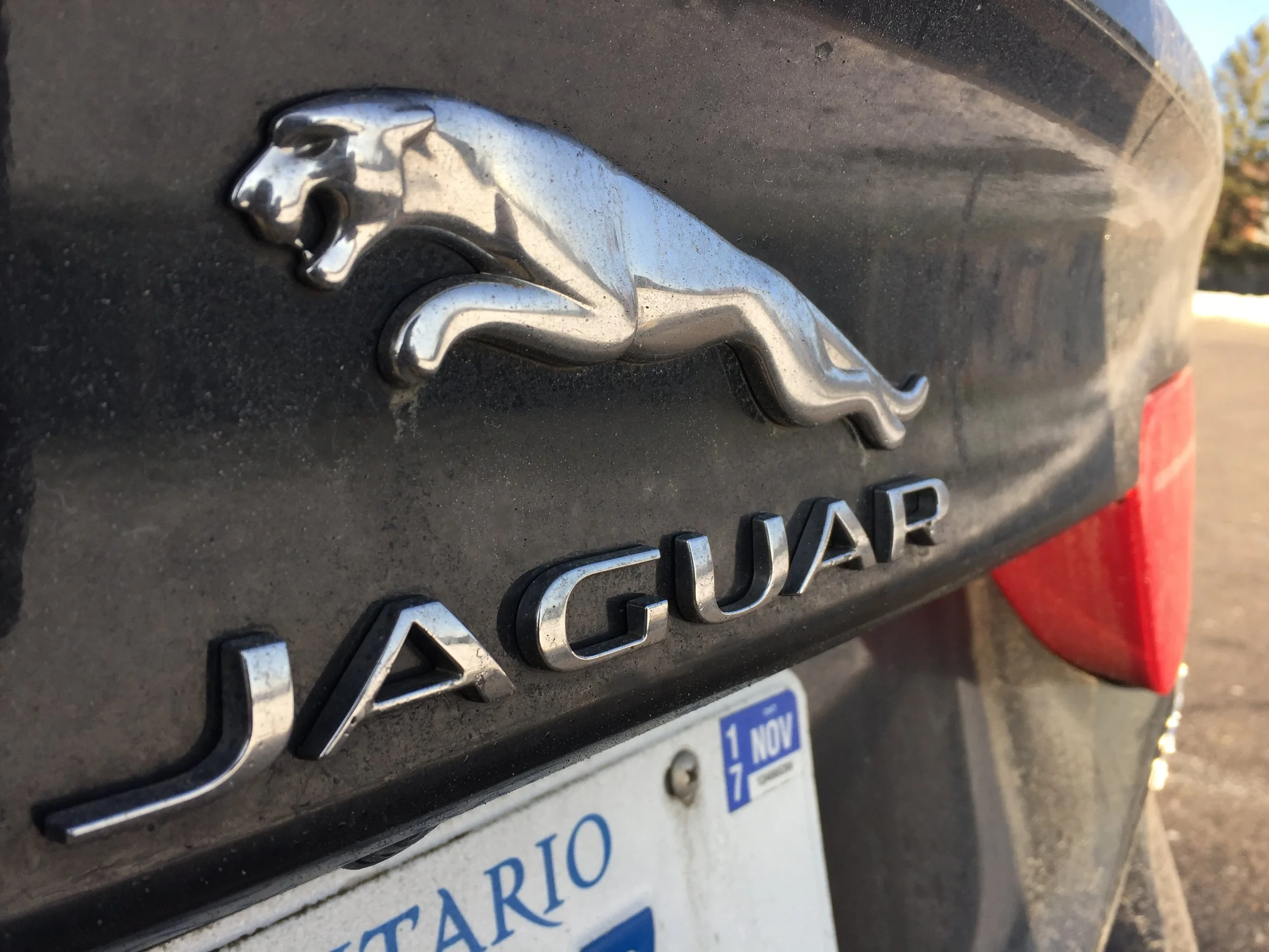 Modern Motoring: 6 takeaways from the 2017 Jaguar XE Diesel R-Sport	