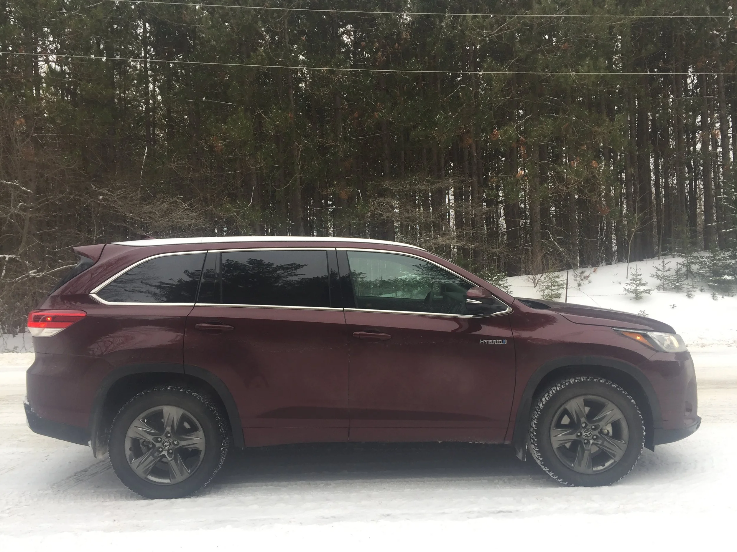 Modern Motoring: 6 takeaways from the 2017 Toyota Highlander Hybrid