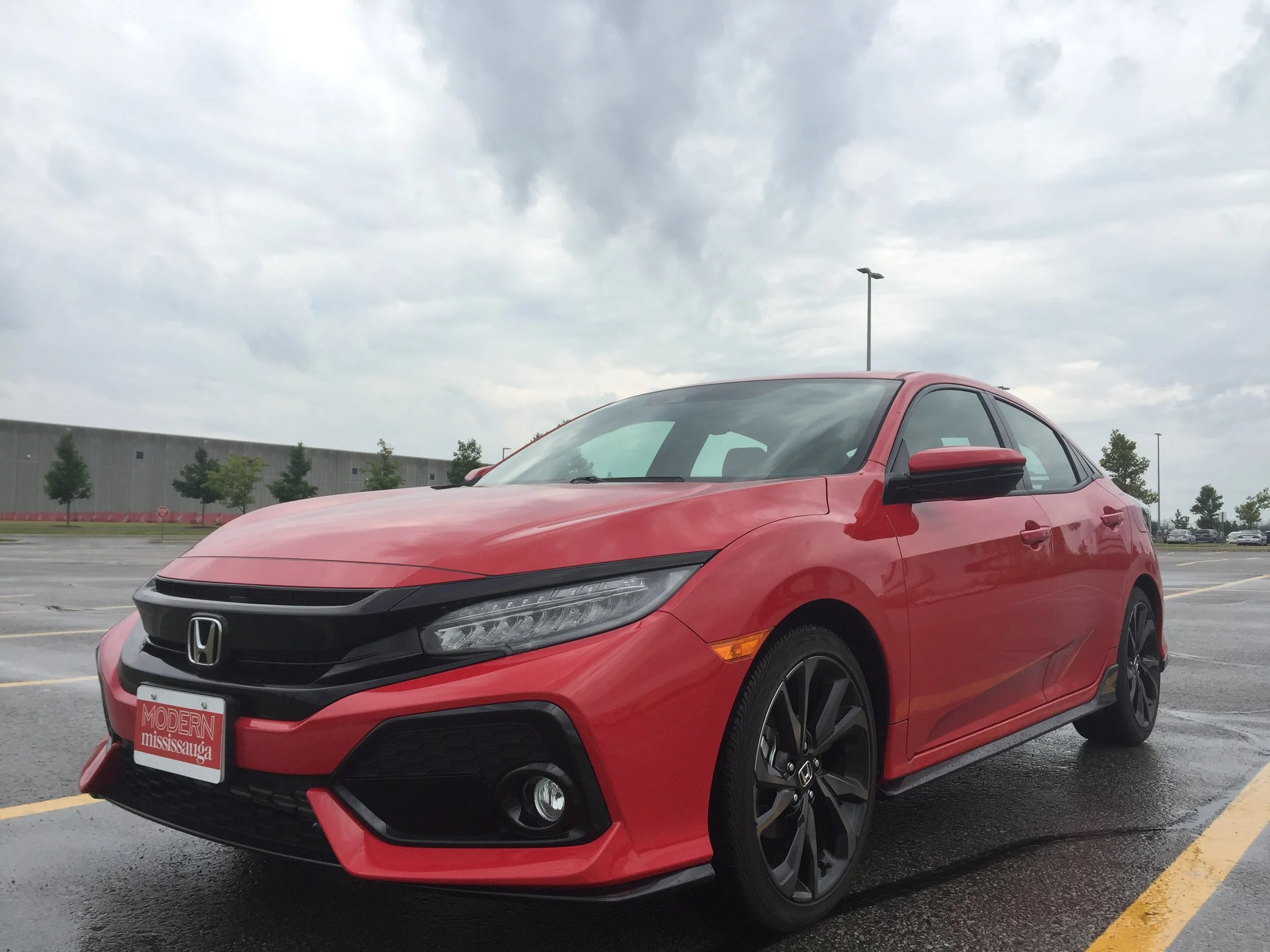 Modern Motoring - A video review of the 2017 Honda Civic Hatchback