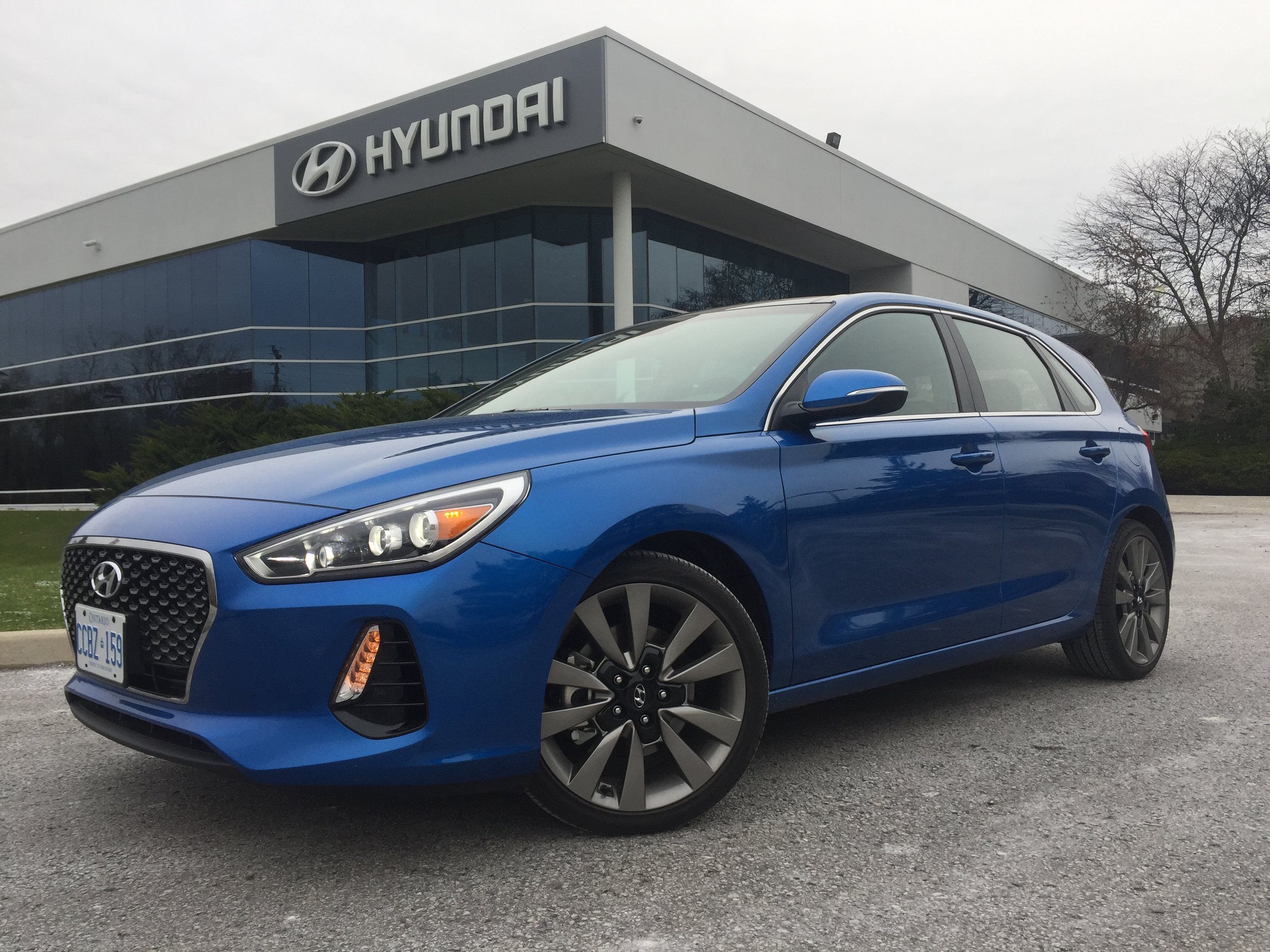 Modern Motoring - A video review of the 2018 Hyundai Elantra GT