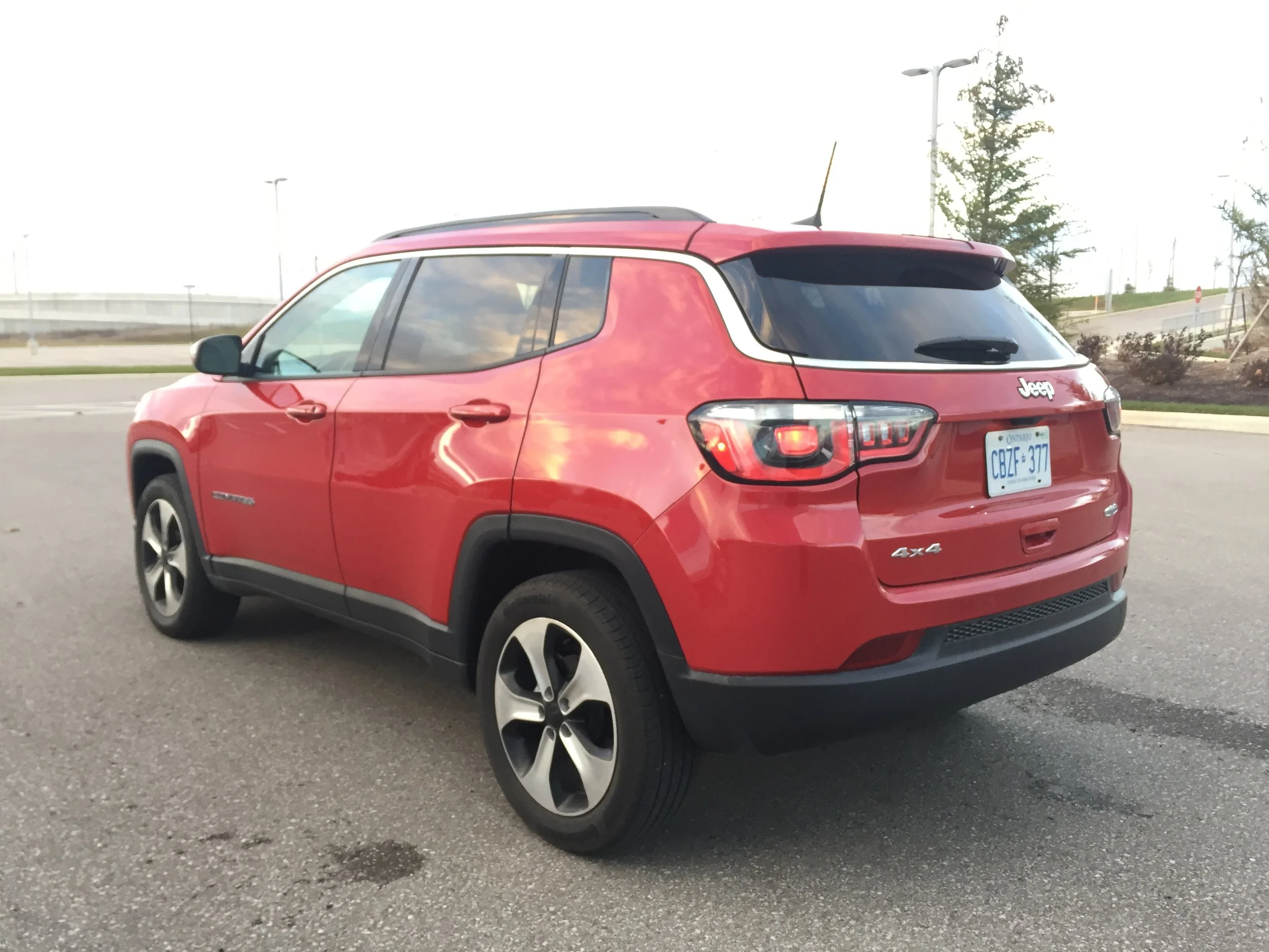 Modern Motoring - A video review of the all-new 2017 Jeep Compass 