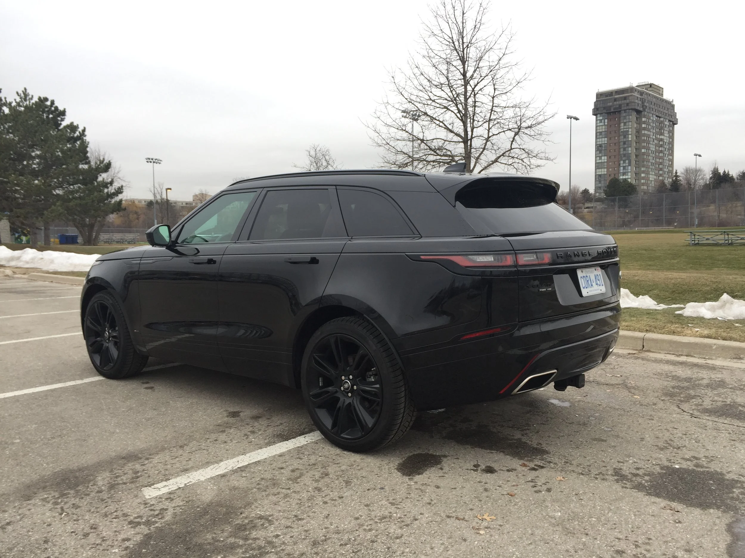 Modern Motoring - A video review of the all-new 2018 Range Rover Velar