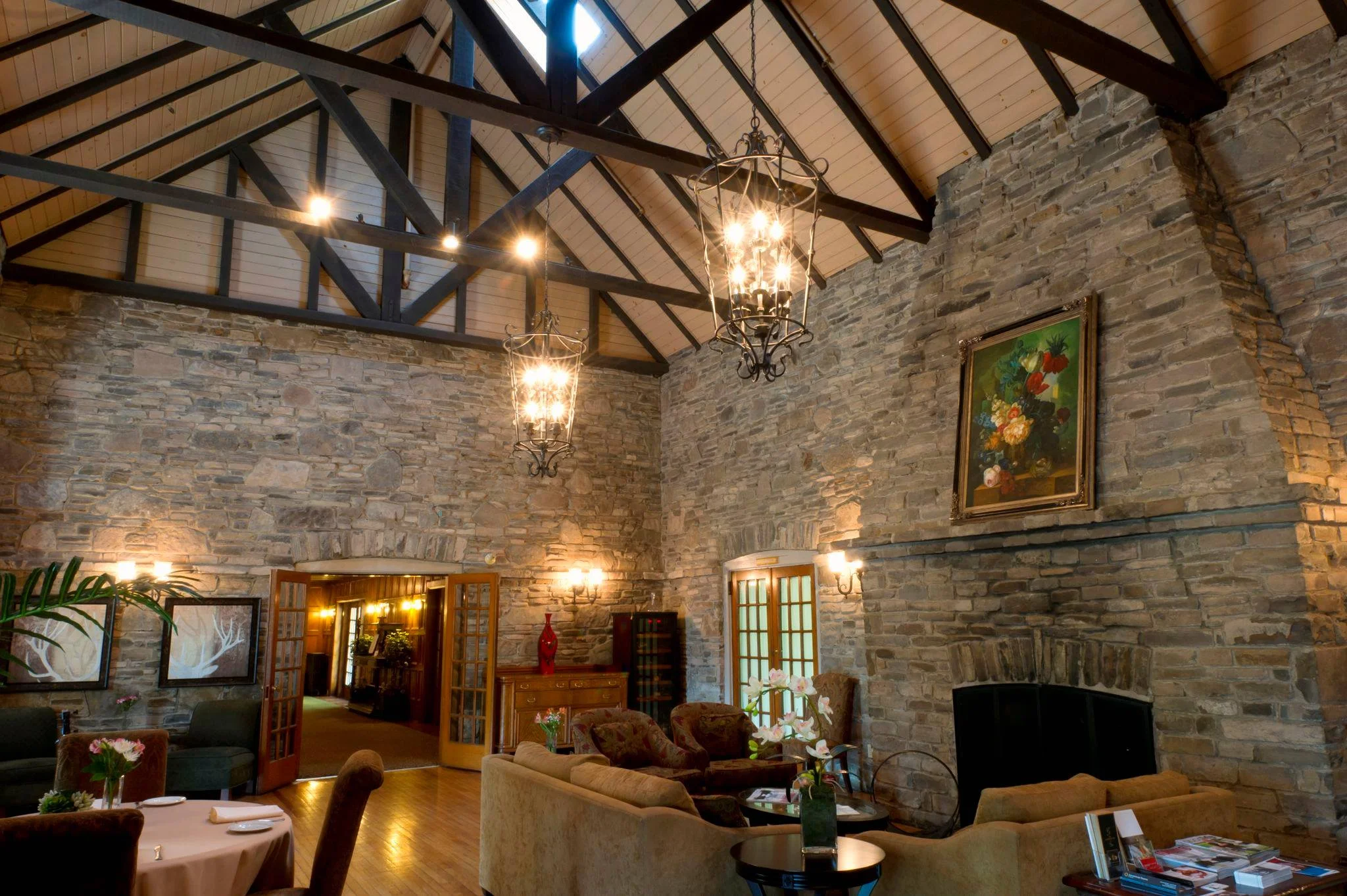Glenerin Inn Modern Mississauga Media.jpg
