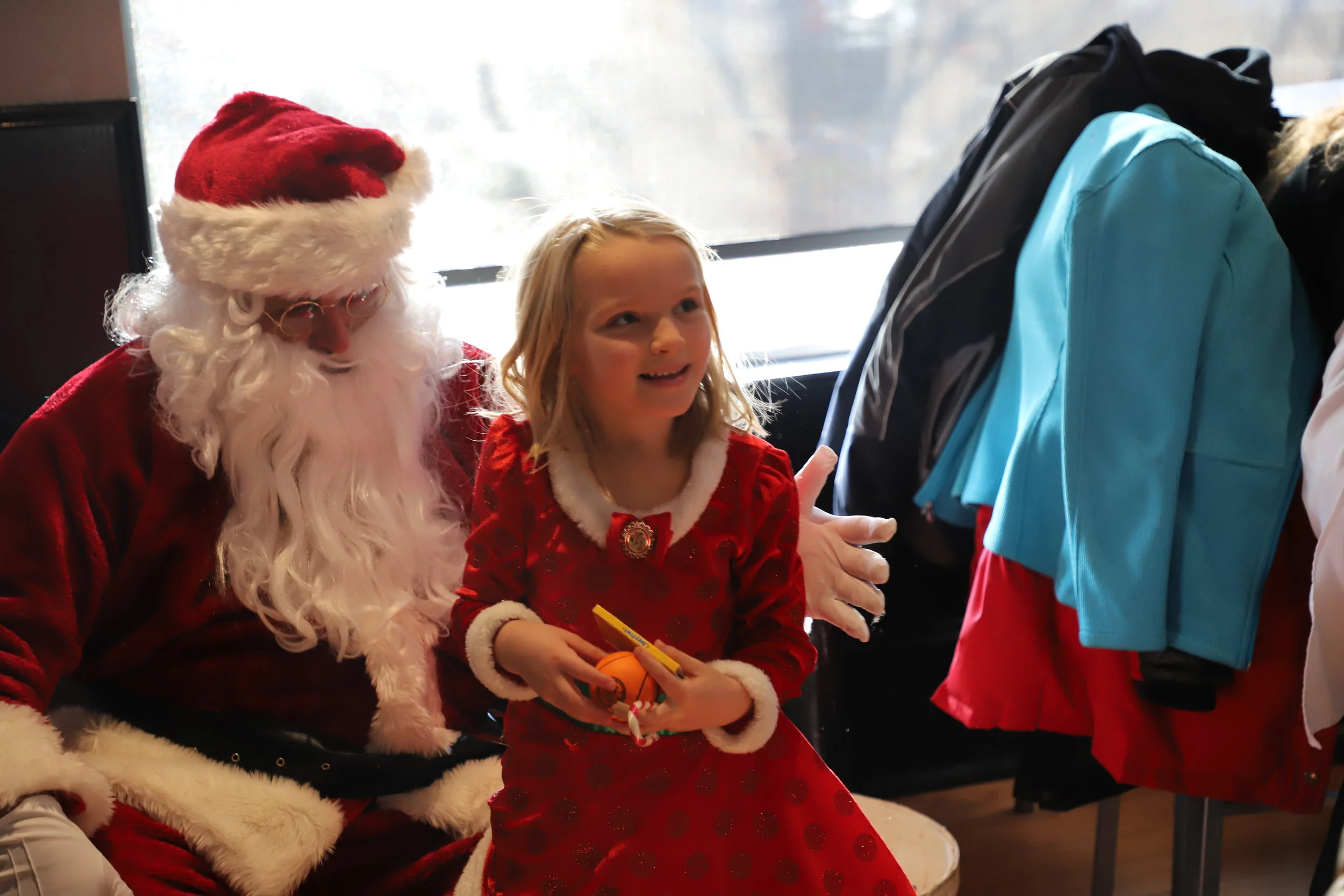 A photo gallery of the 2018 'Twas the Bite Before Christmas Breakfast fundraiser