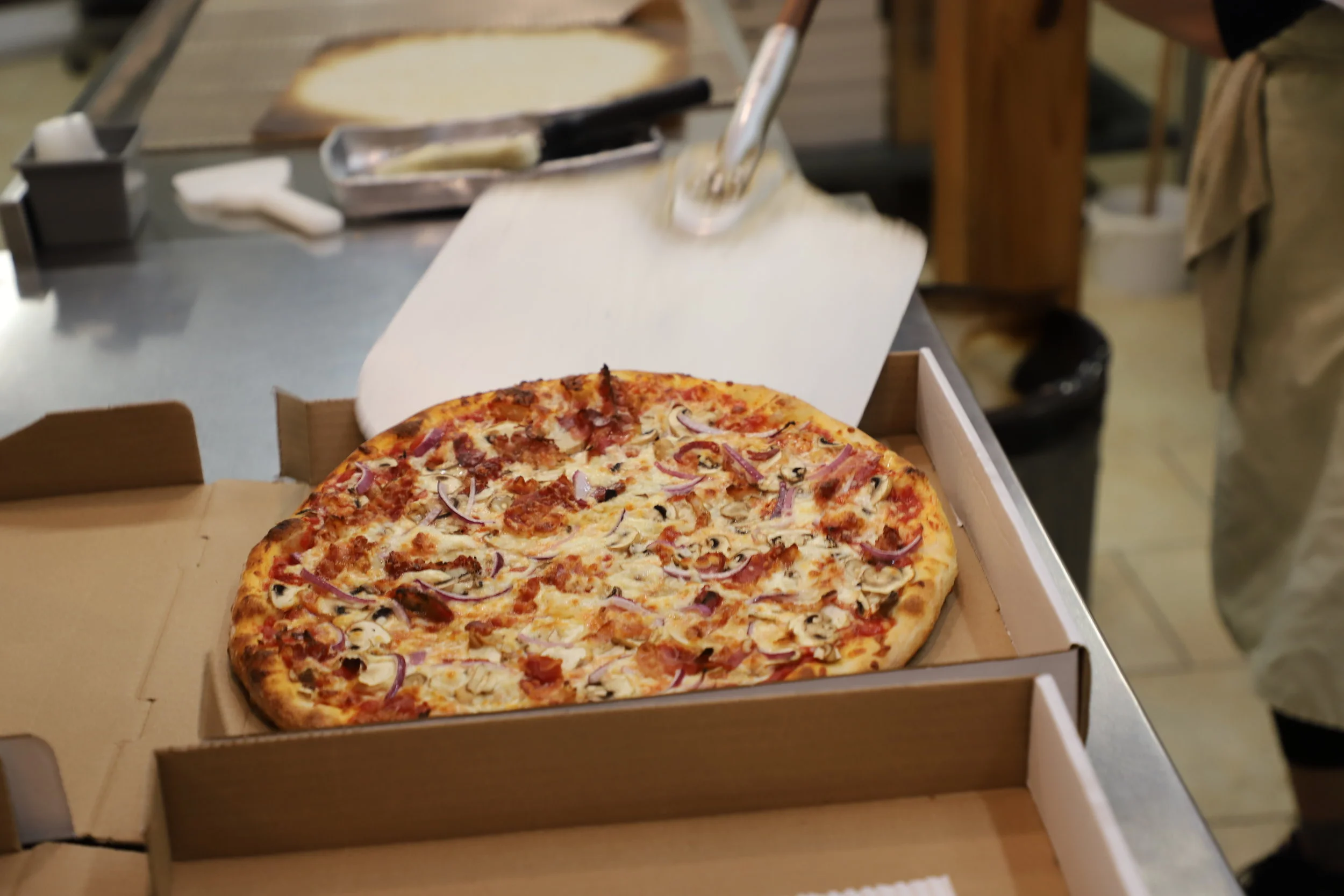 Modern Food &amp; Drink - Behind The Line with Mississauga's Amadio's Pizza