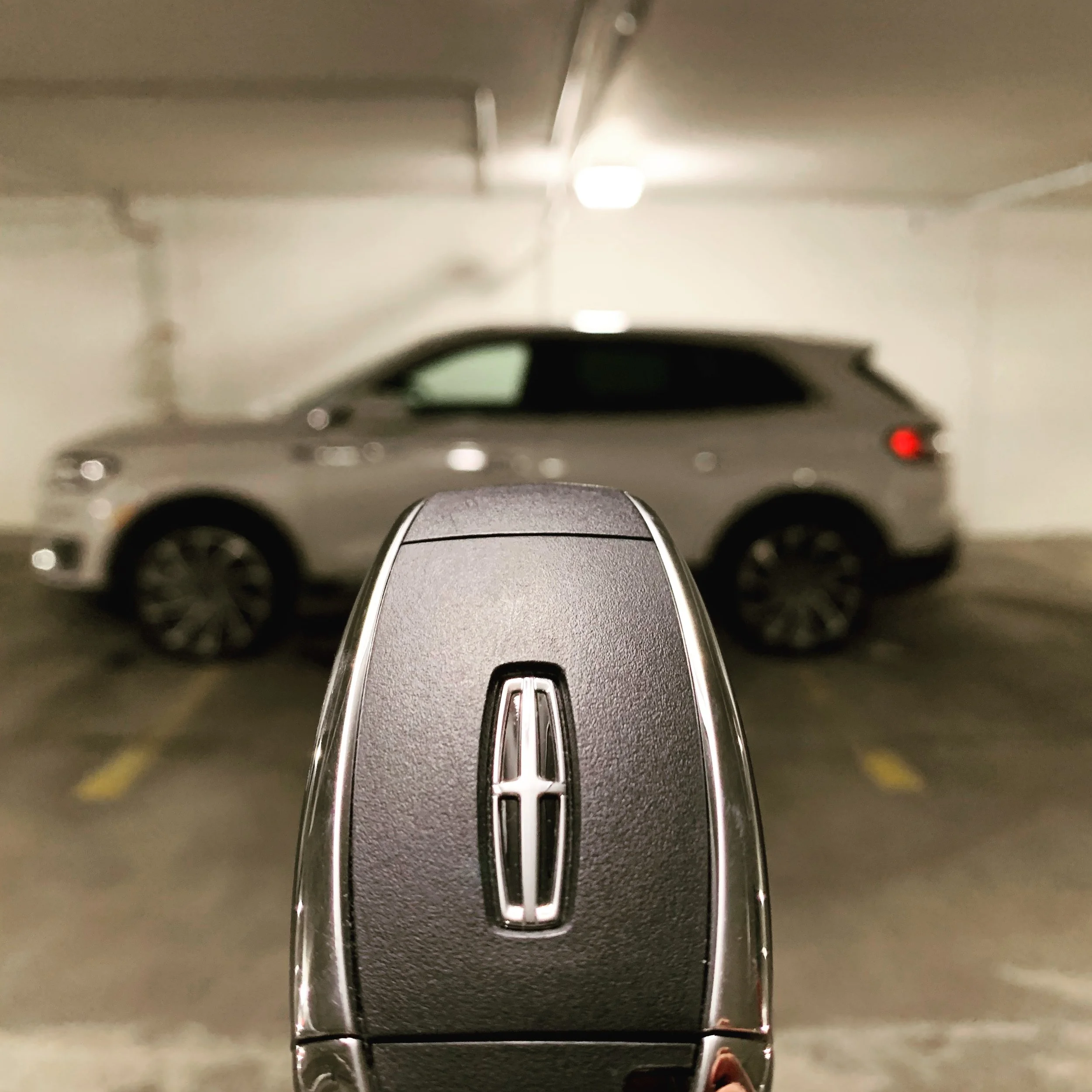 Modern Motoring - The 2019 Lincoln Nautilus video review