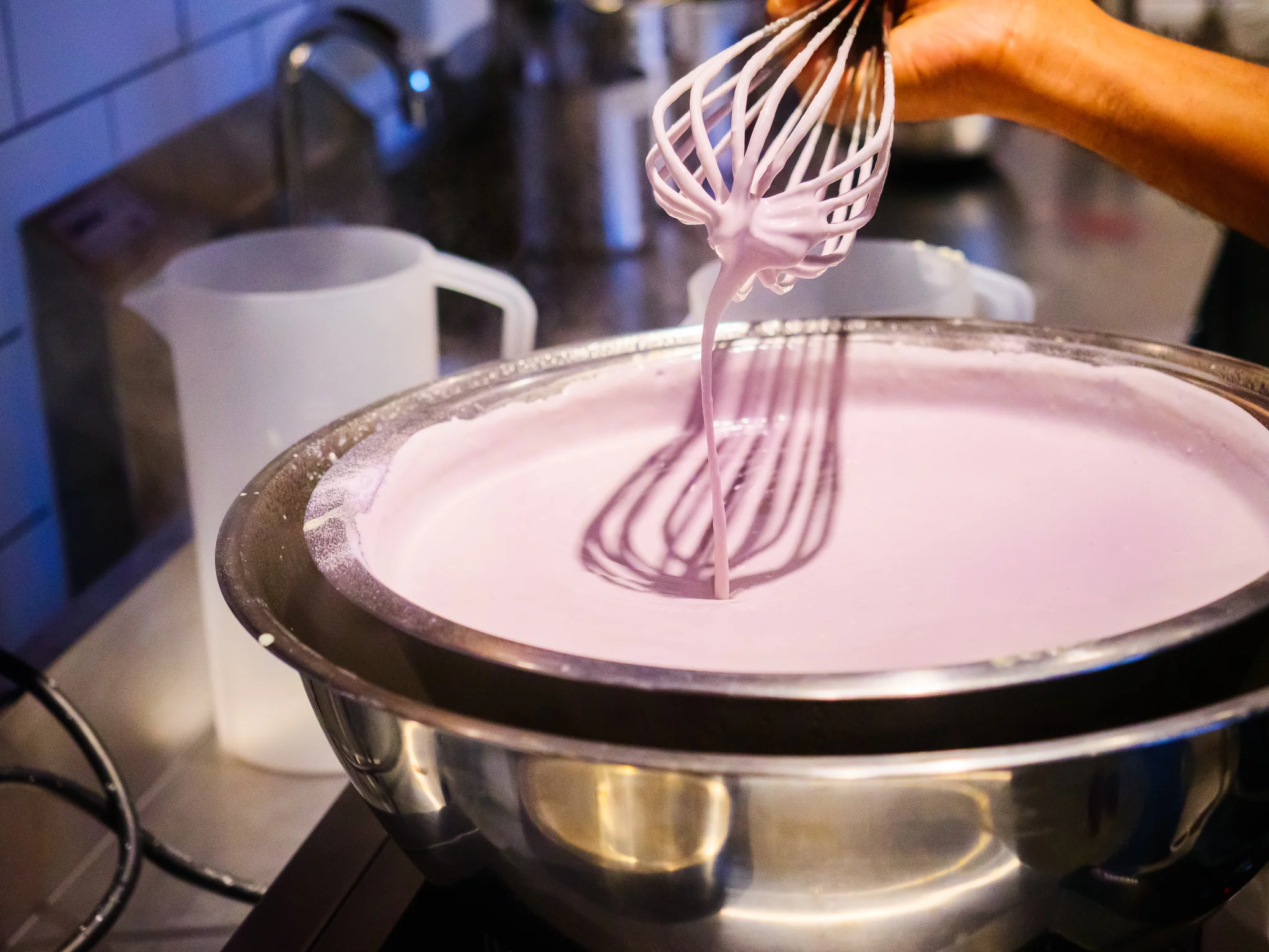 Modern Food &amp; Drink - Behind The Line with Mississauga's Supermoon Cheesecakes