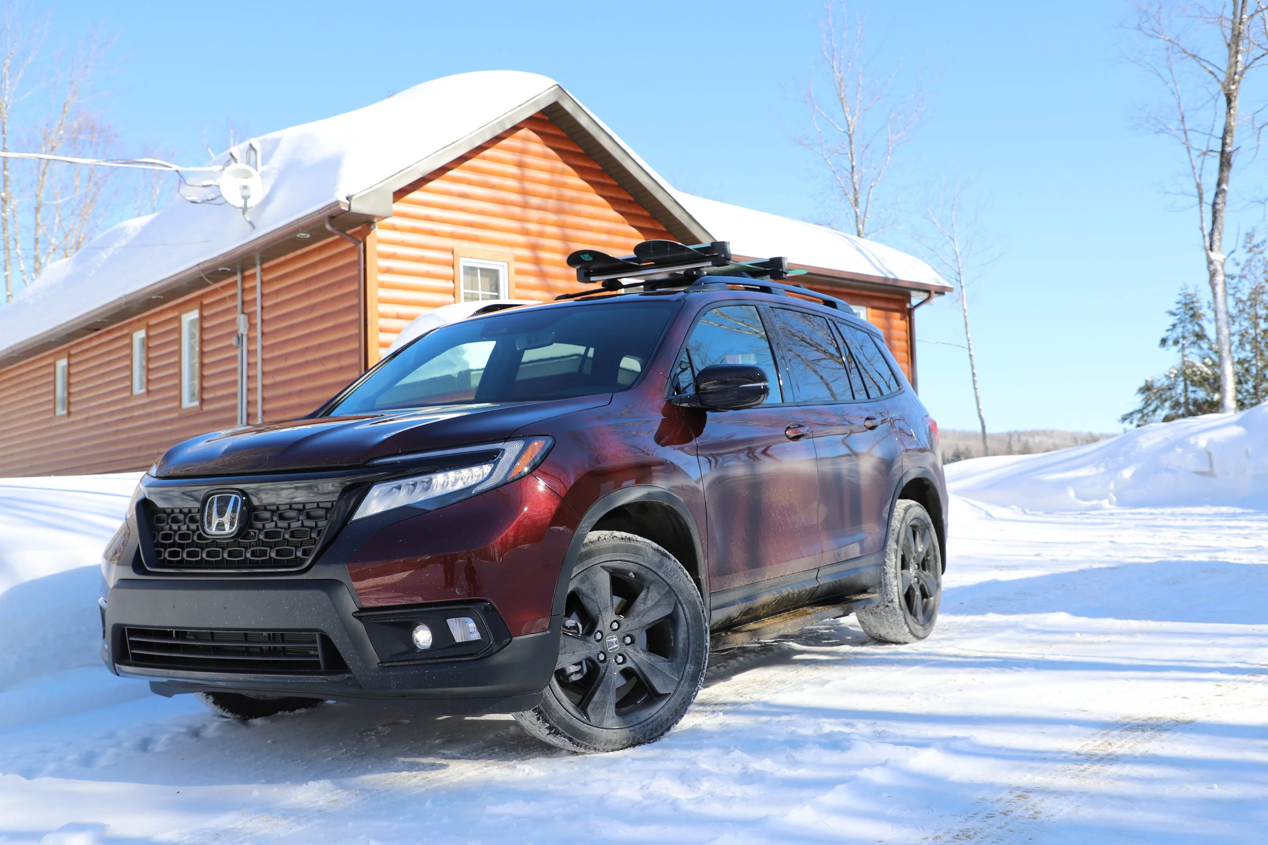 Modern Motoring - A video review of Canada's first-ever Honda Passport