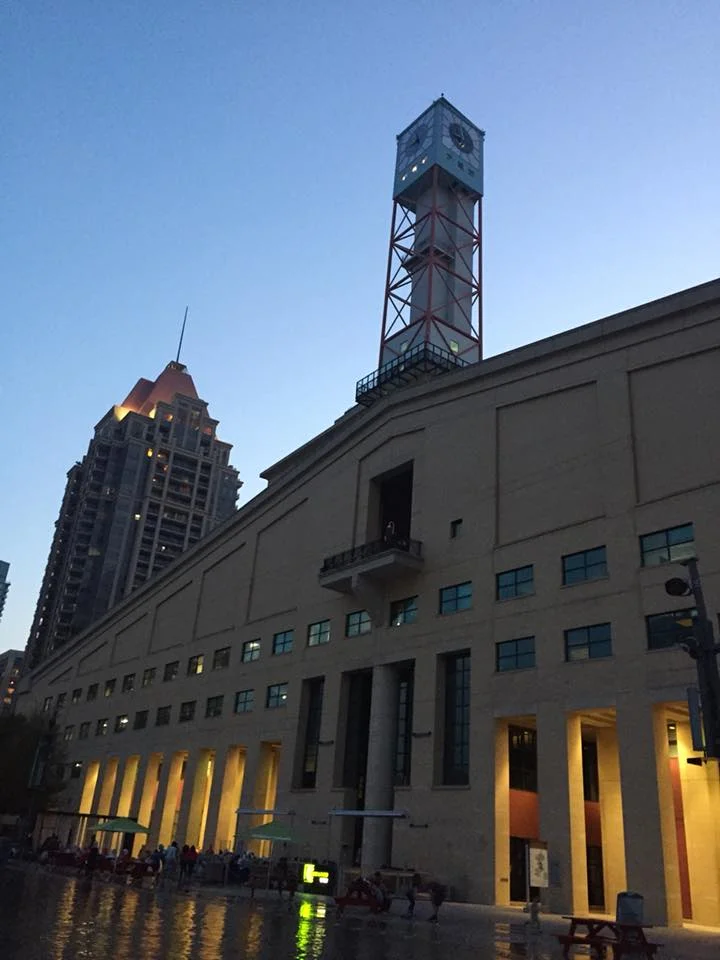 Modern+Mississauga+City+Hall.jpg