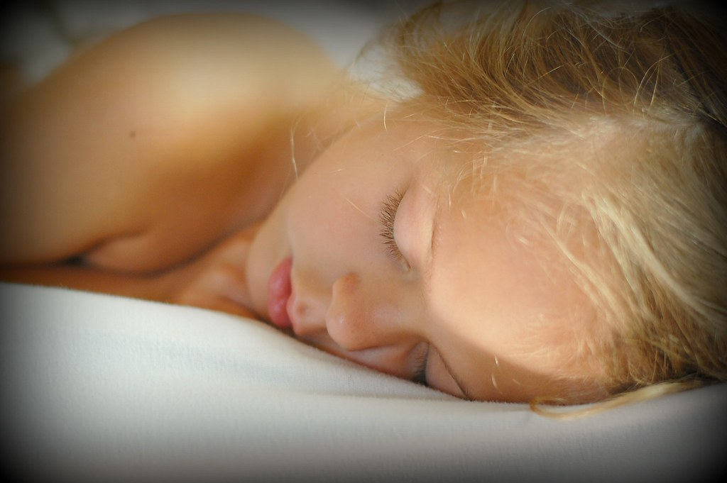8 Proven Habits to Sleep Better at Night