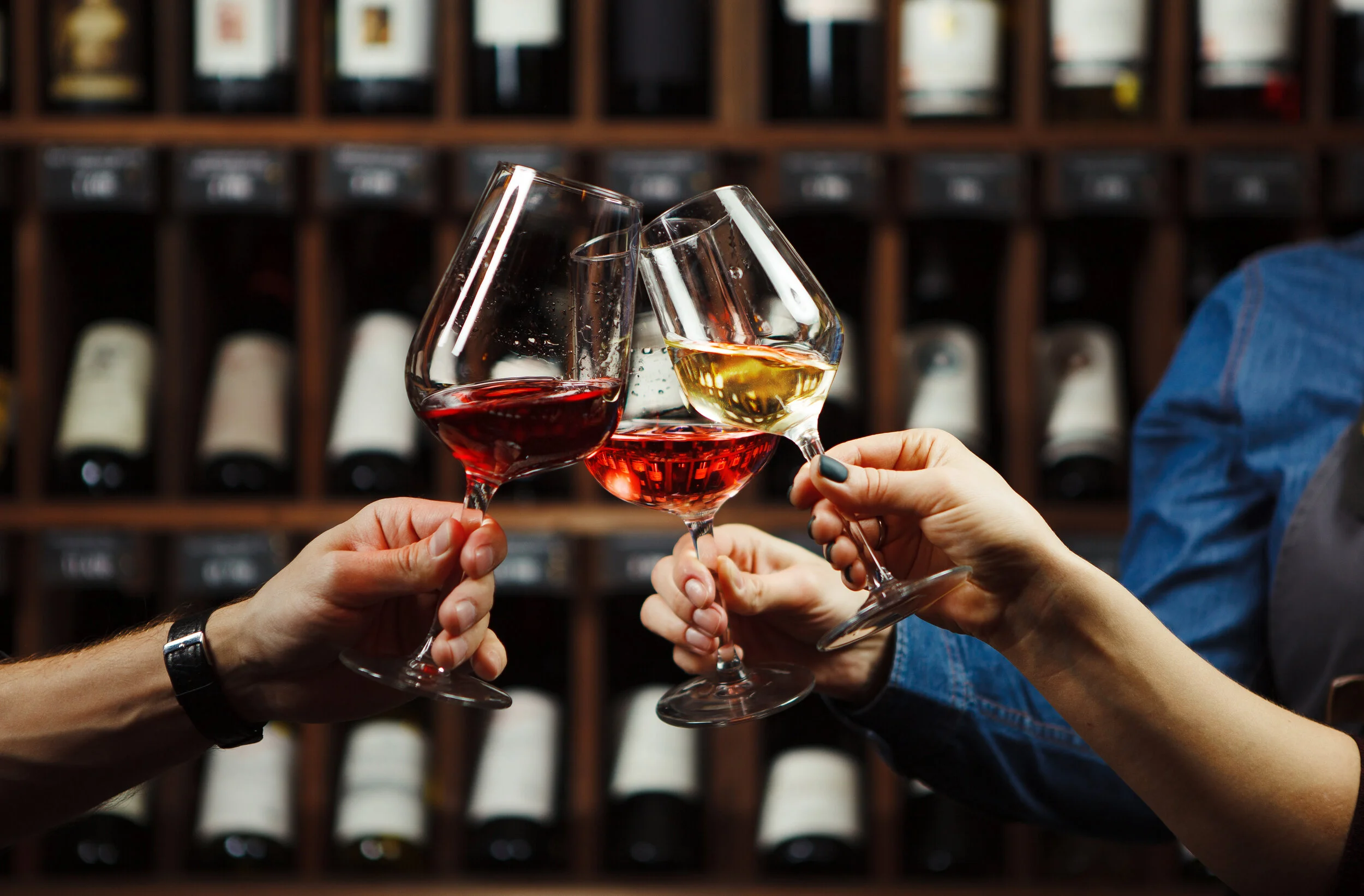 The Pros And Cons Of Drinking Wine