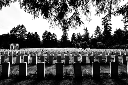 The Immediate Steps You Need to Take After a Loved One Passes Away