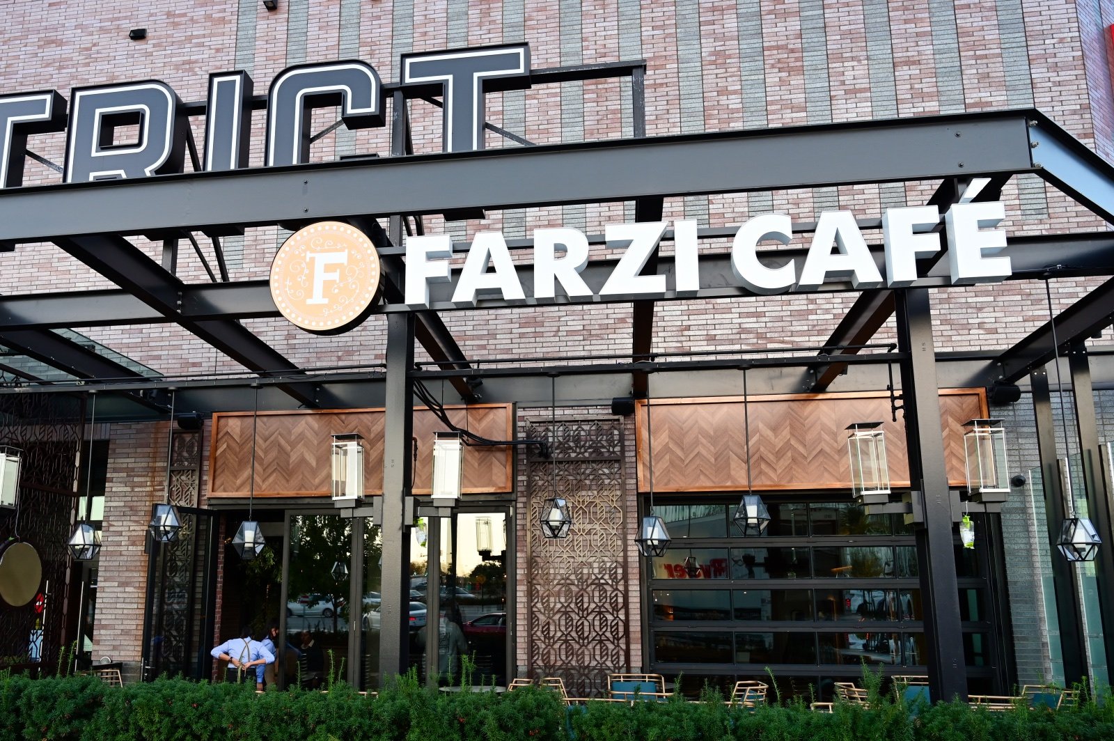 Farzi Cafe Modern Mississauga Media 1.jpeg