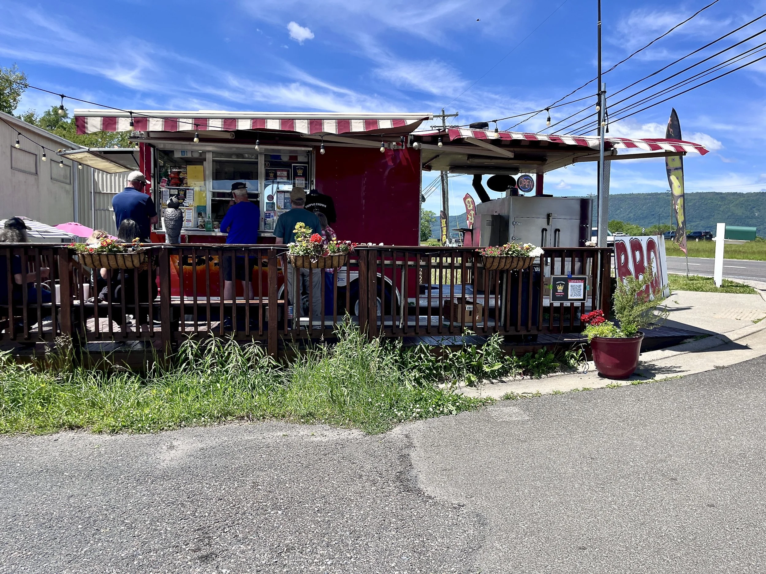 Triple Crown BBQ Luray Virginia.JPG