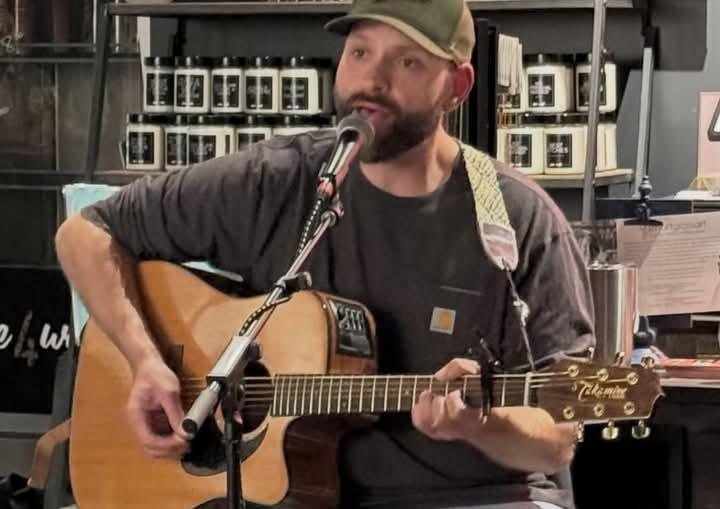 Artist Glimpse: Brad Gibson