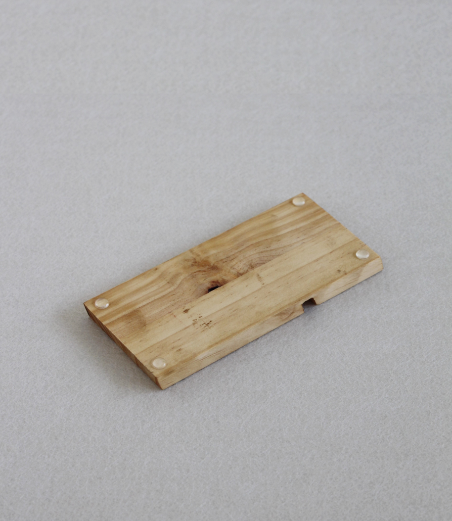 UNIQAMO Handyhalter I iPhone I iPad.png