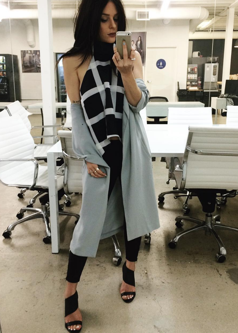 Entrepreneur office look.png