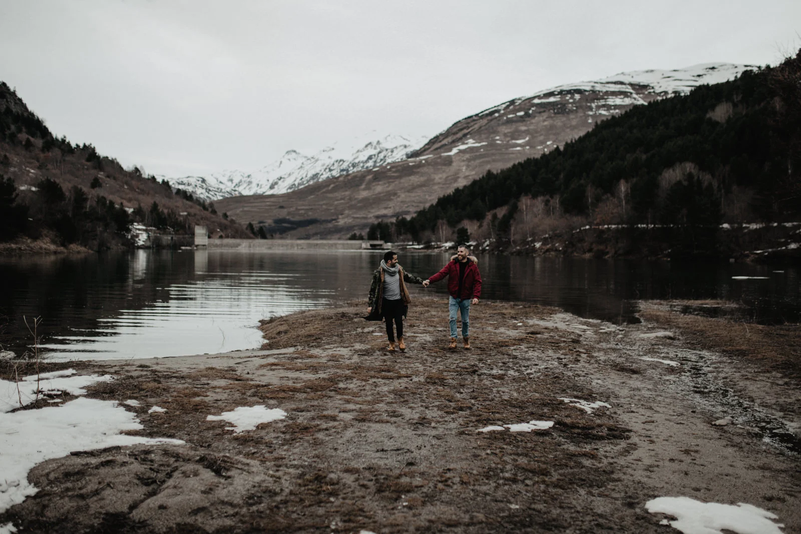 thenortherngirlphotography_couples_weddingphotographer_photographer_wedding_alps_mountain_home_pirineos_pyrenees_poljuan-690.jpg