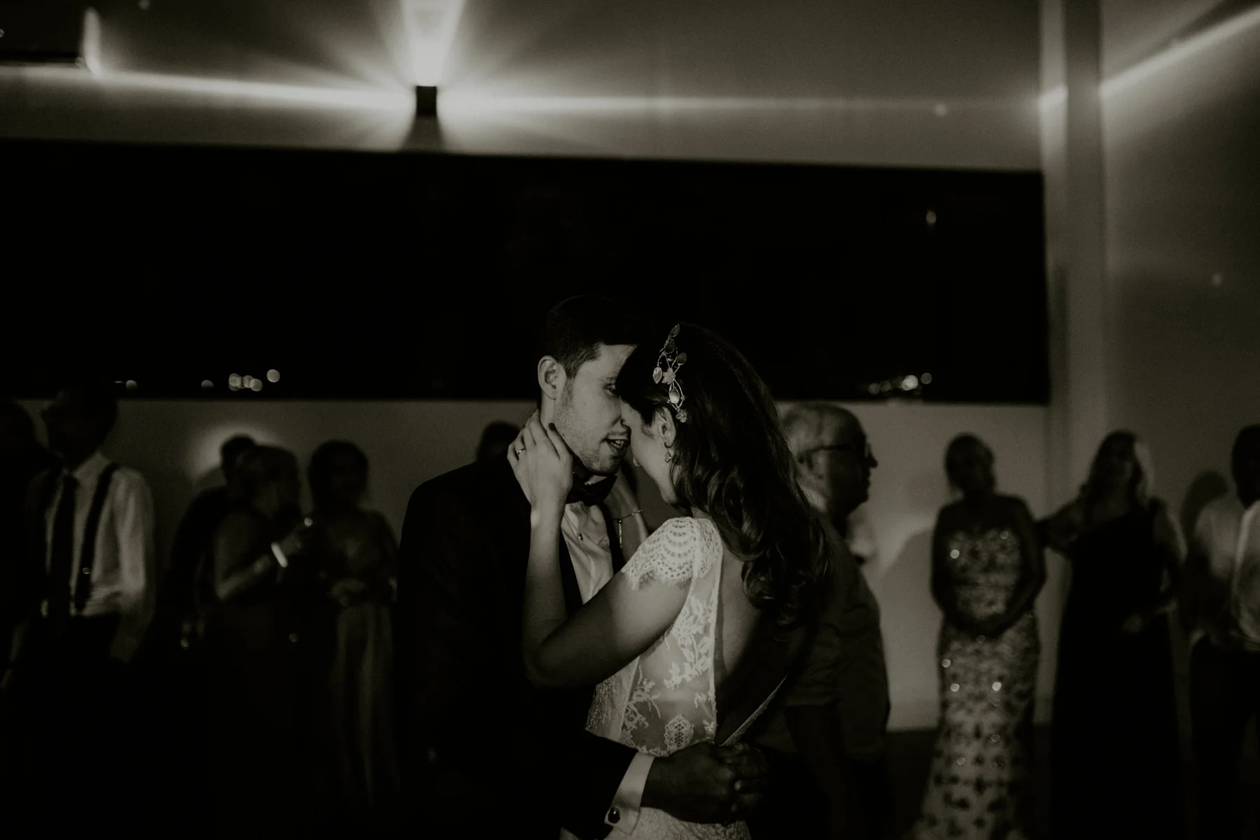 alt_thenortherngirlphotography_couples_weddingphotographer_photographer_wedding_boda_fotografodebodas_fotografobodasbarcelona_bodaindie_bodasconestilo_bodaensantperedeclara_jennifermiguel-955.jpg