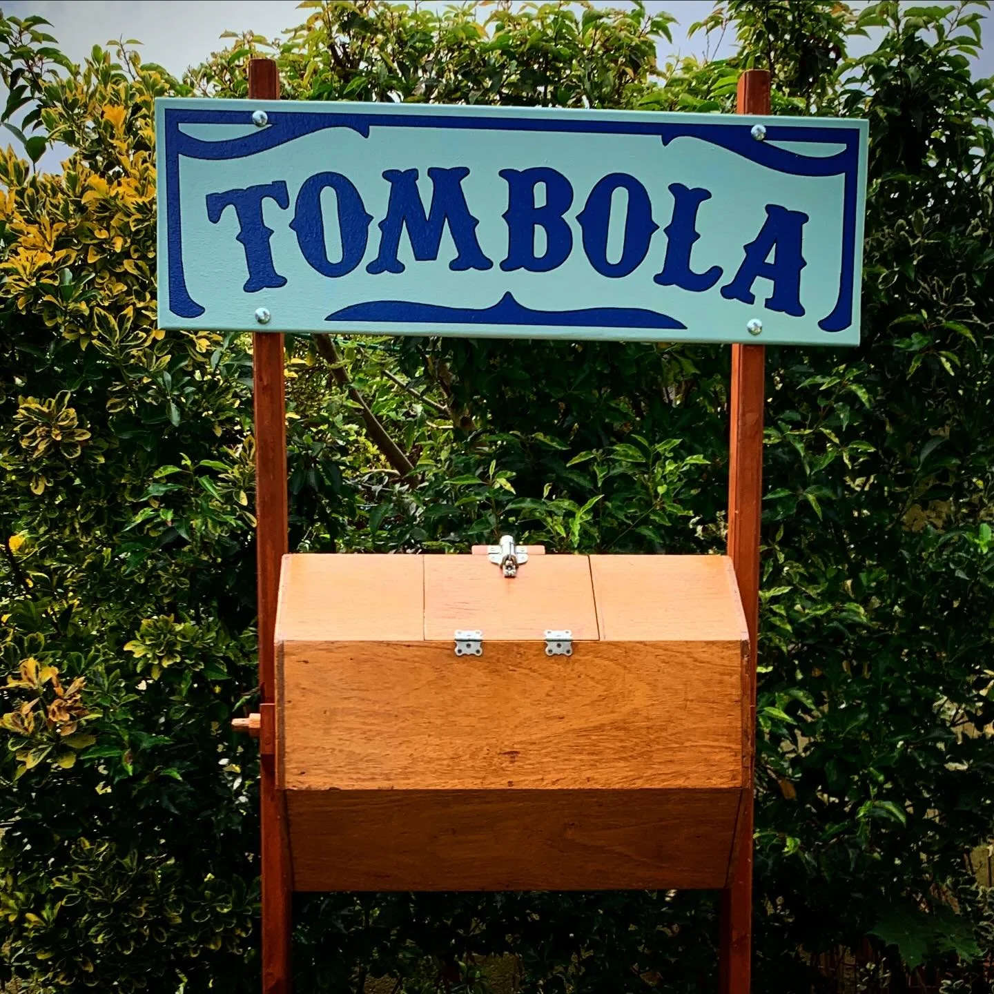 Did you know our large Freestanding Tombola is perfect for Teddy Tombola (pop them in the drum!) or for small prizes as a lucky dip alternative? Did you also know that it is only &pound;27.00 to hire!!! 
Find this and other fab fundraising games and 