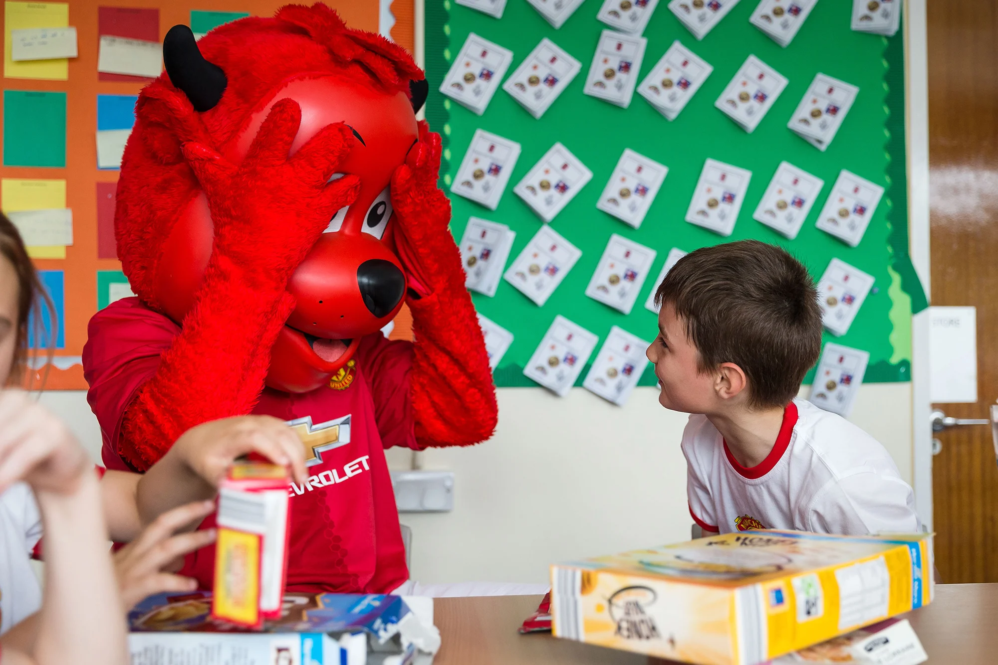 eat_well_with_Manchester_United_7.jpg