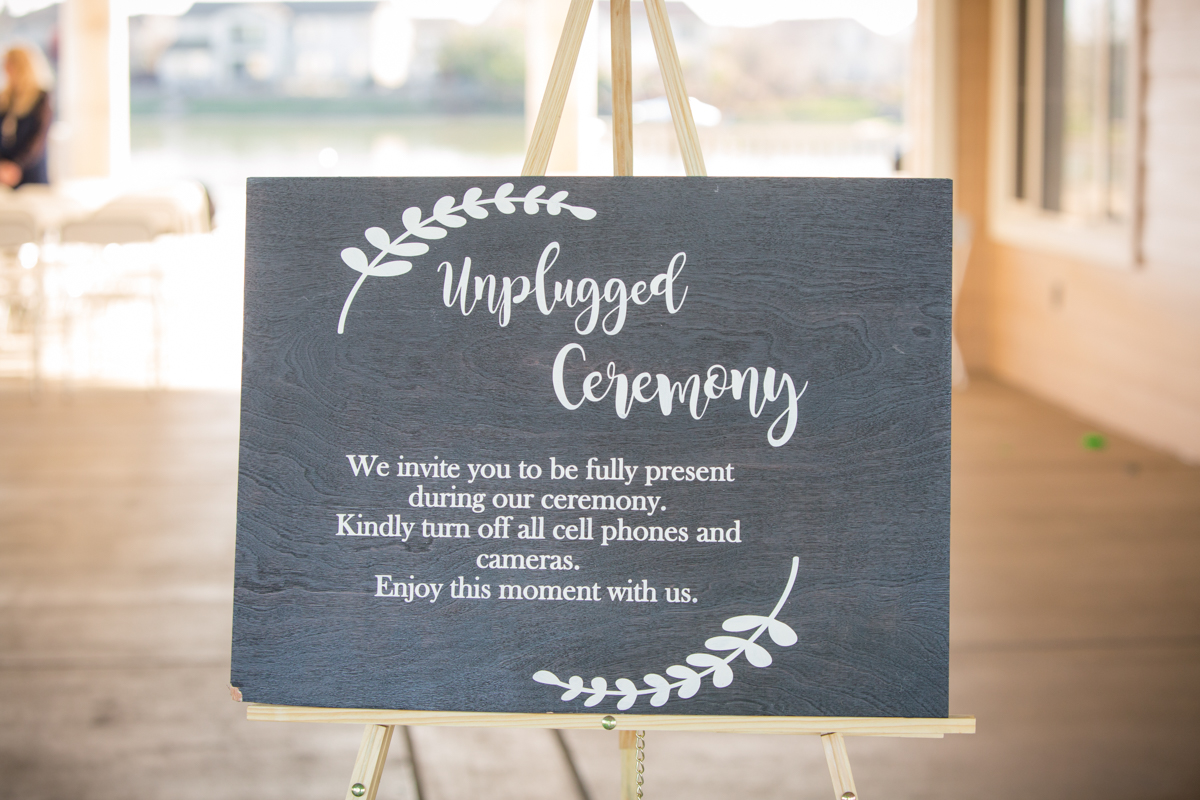 Unplugged wedding