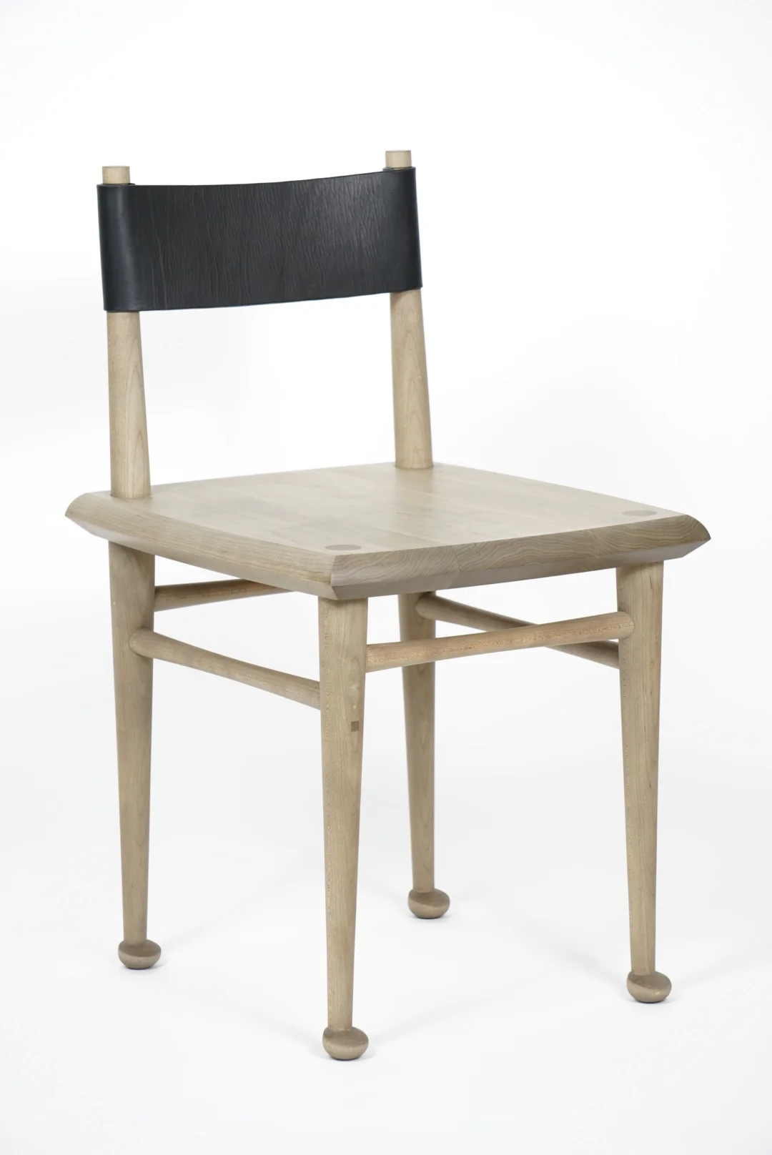 Dining Chair in Oxidized Grey Maple