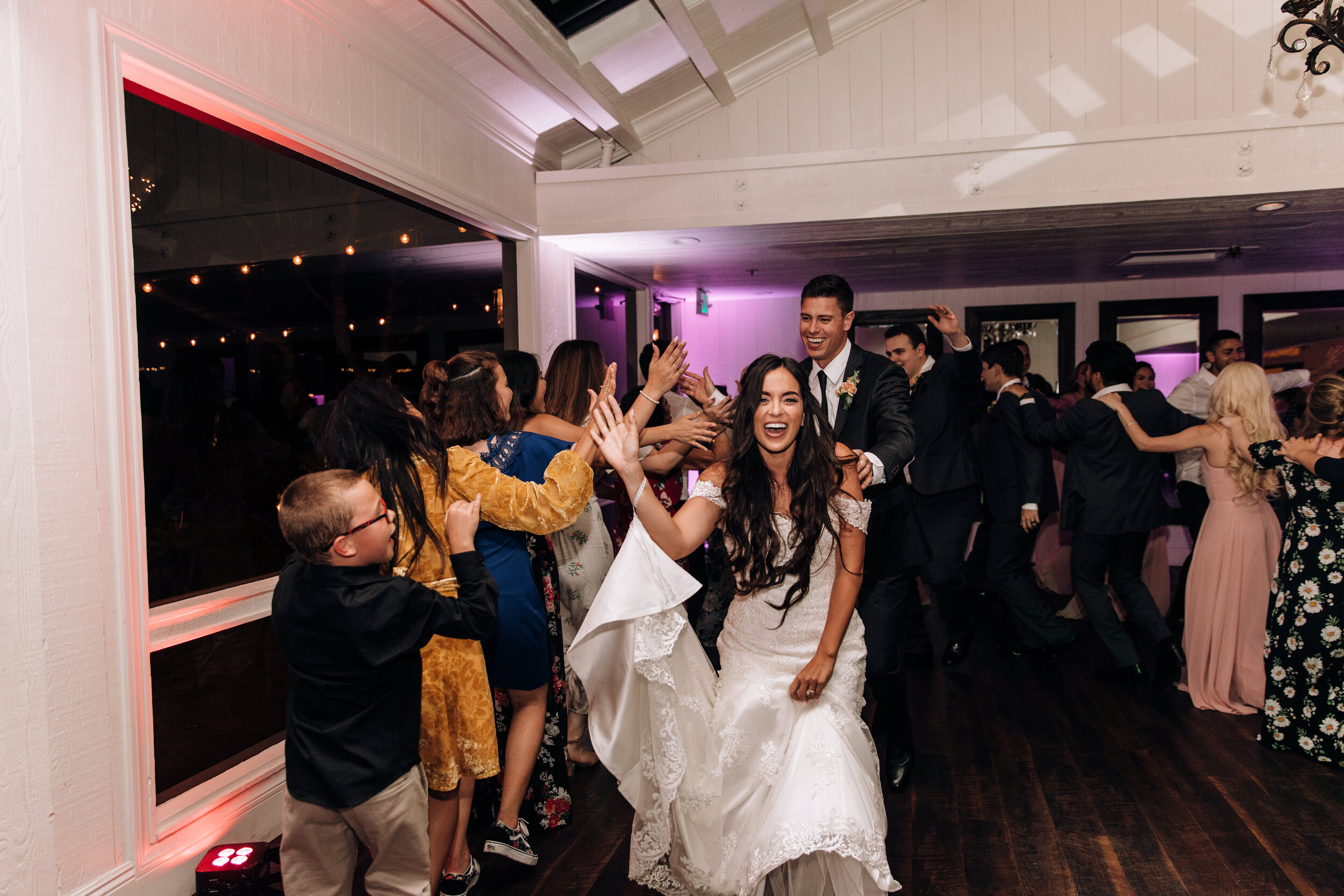 KaraNixonWeddings-2019-24.jpg