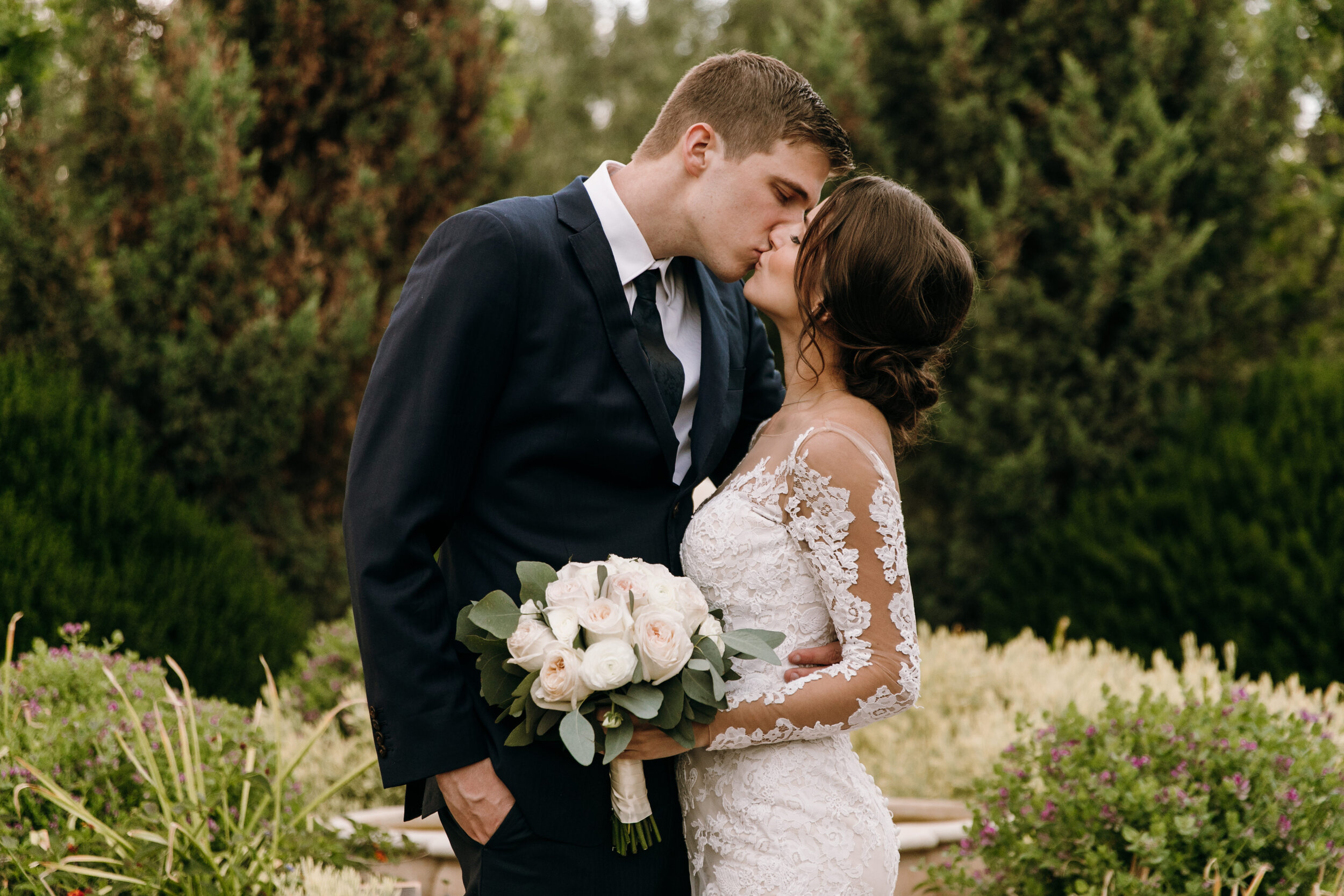 Pasadena anniversary photographer, Pasadena wedding photographer, Pasadena elopement photographer, Pasadena City Hall, Pasadena City Hall Bridals, Anniversary photo session, LA wedding photographer