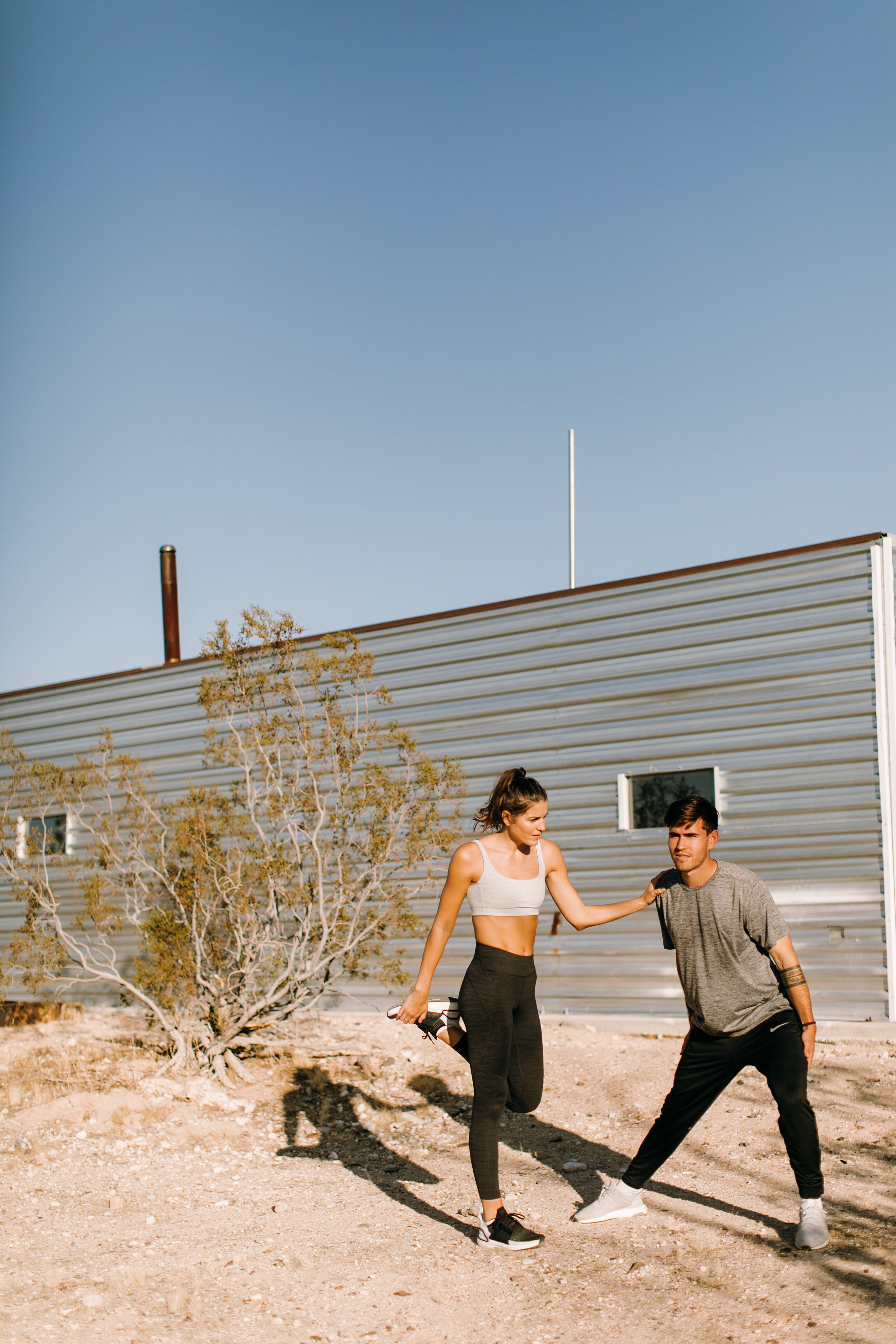 Joshua Tree Engagement Photographer, JTree Engagement Photographer, Joshua Tree Engagement photographer, SoCal Engagement Photographer, Joshua Tree Portrait Photographer, Desert Photographer, Fitness