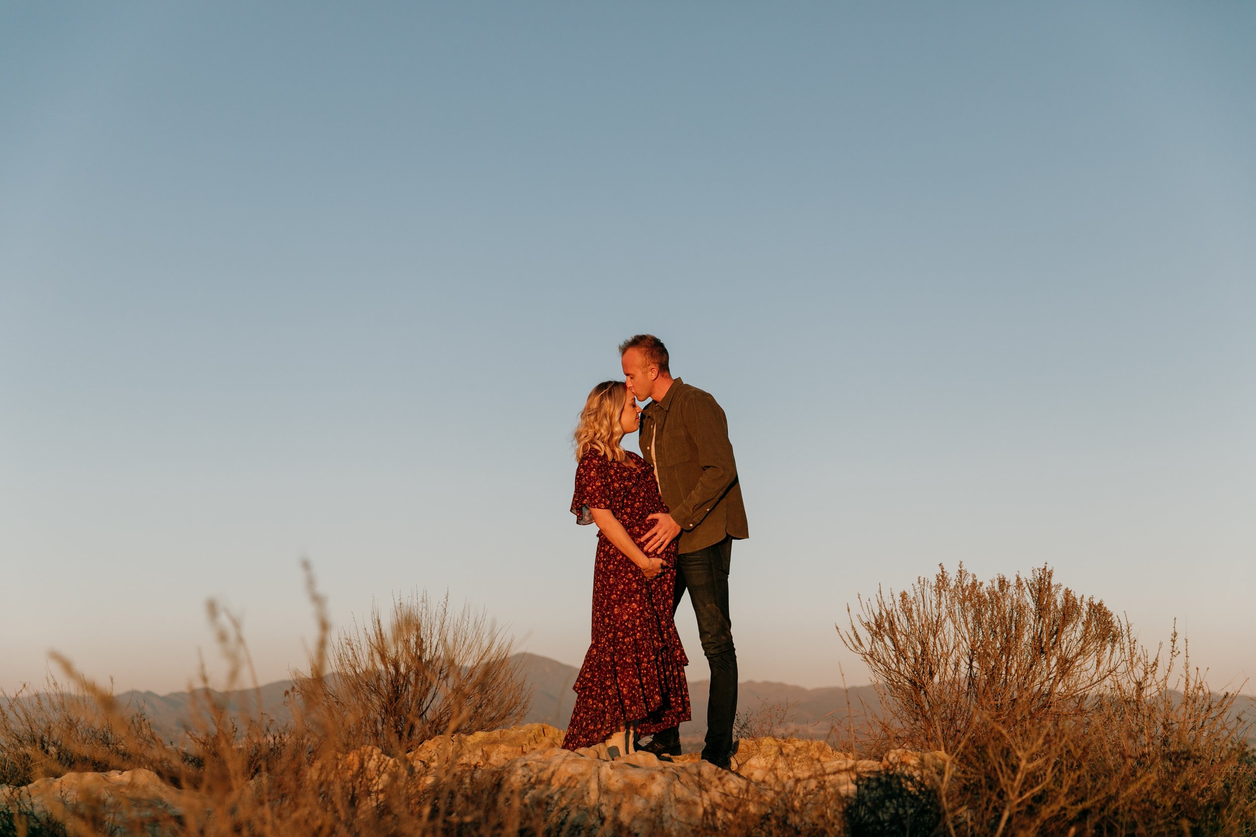 Orange County maternity photographer, OC maternity photographer, Laguna Beach maternity photographer, Laguna Beach Maternity Session, Orange County Photographer, Southern California Photographer