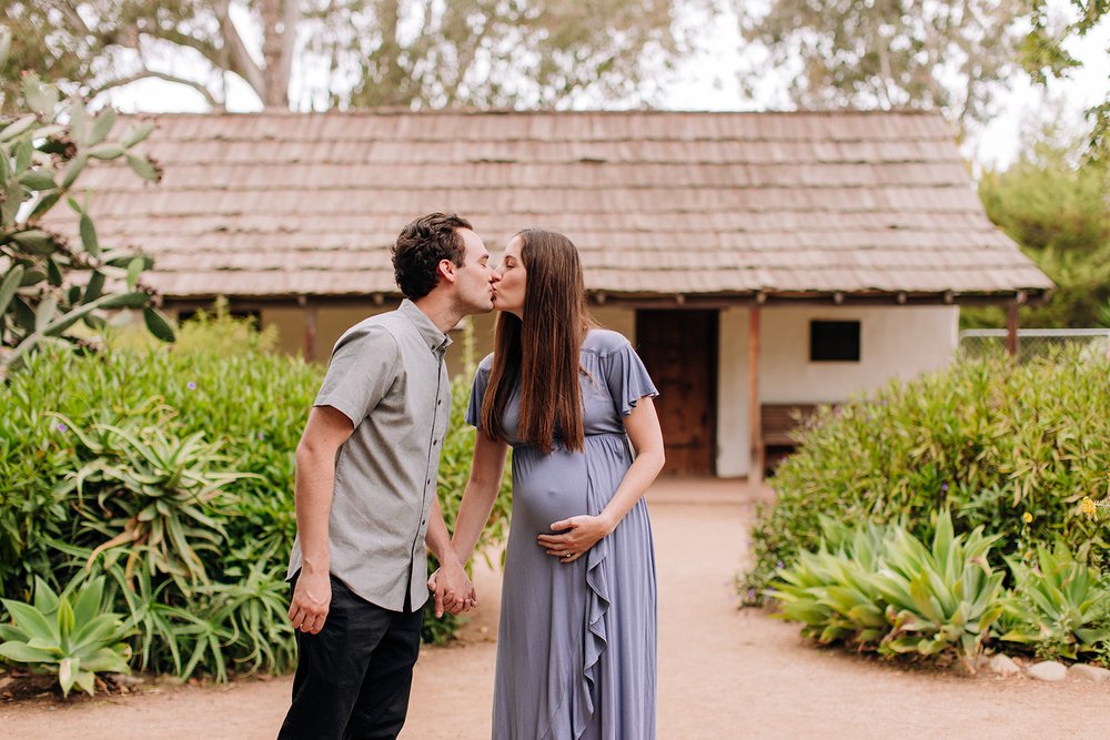 Quail Hill Trailhead family photos, Orange County family photography, parents and baby family photos, Irvine family photos, Orange County family photographer, Kara Nixon Family photographer