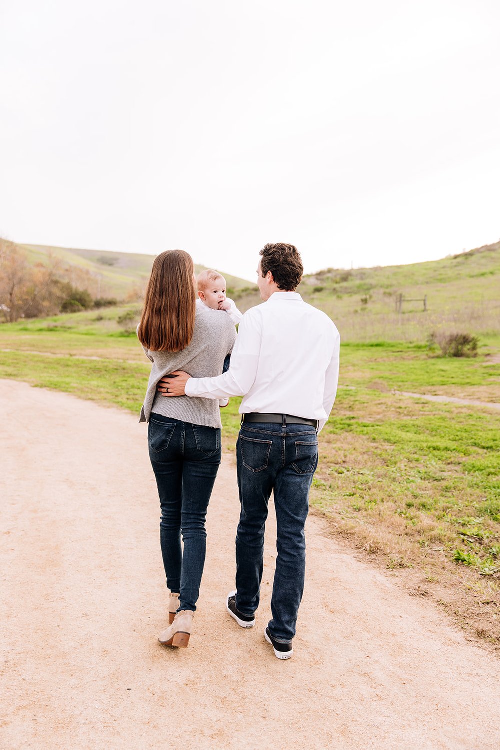 Quail Hill Trailhead family photos, Orange County family photography, parents and baby family photos, Irvine family photos, Orange County family photographer, Kara Nixon Family photographer