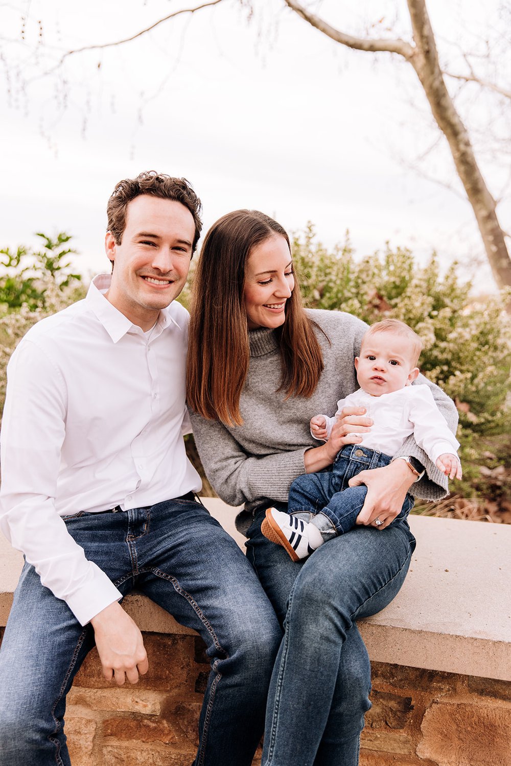 Quail Hill Trailhead family photos, Orange County family photography, parents and baby family photos, Irvine family photos, Orange County family photographer, Kara Nixon Family photographer