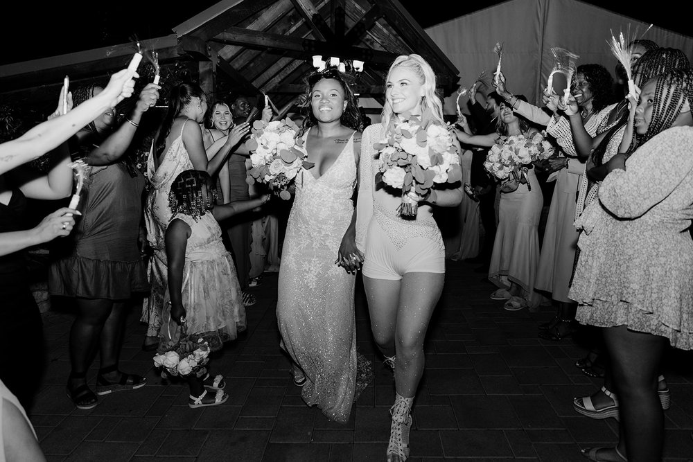 Los Willows Private Estate Wedding, Fallbrook Wedding, Los Willows Wedding, Lesbian Wedding, LGBTQ Wedding, Orange County Wedding Photographer, SoCal Wedding Photographer, Kara Nixon Weddings