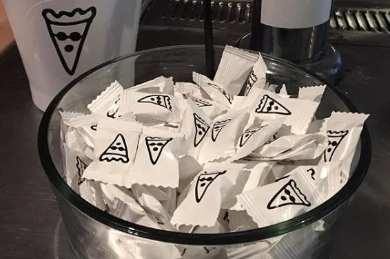 yeah yeahs mints.JPG