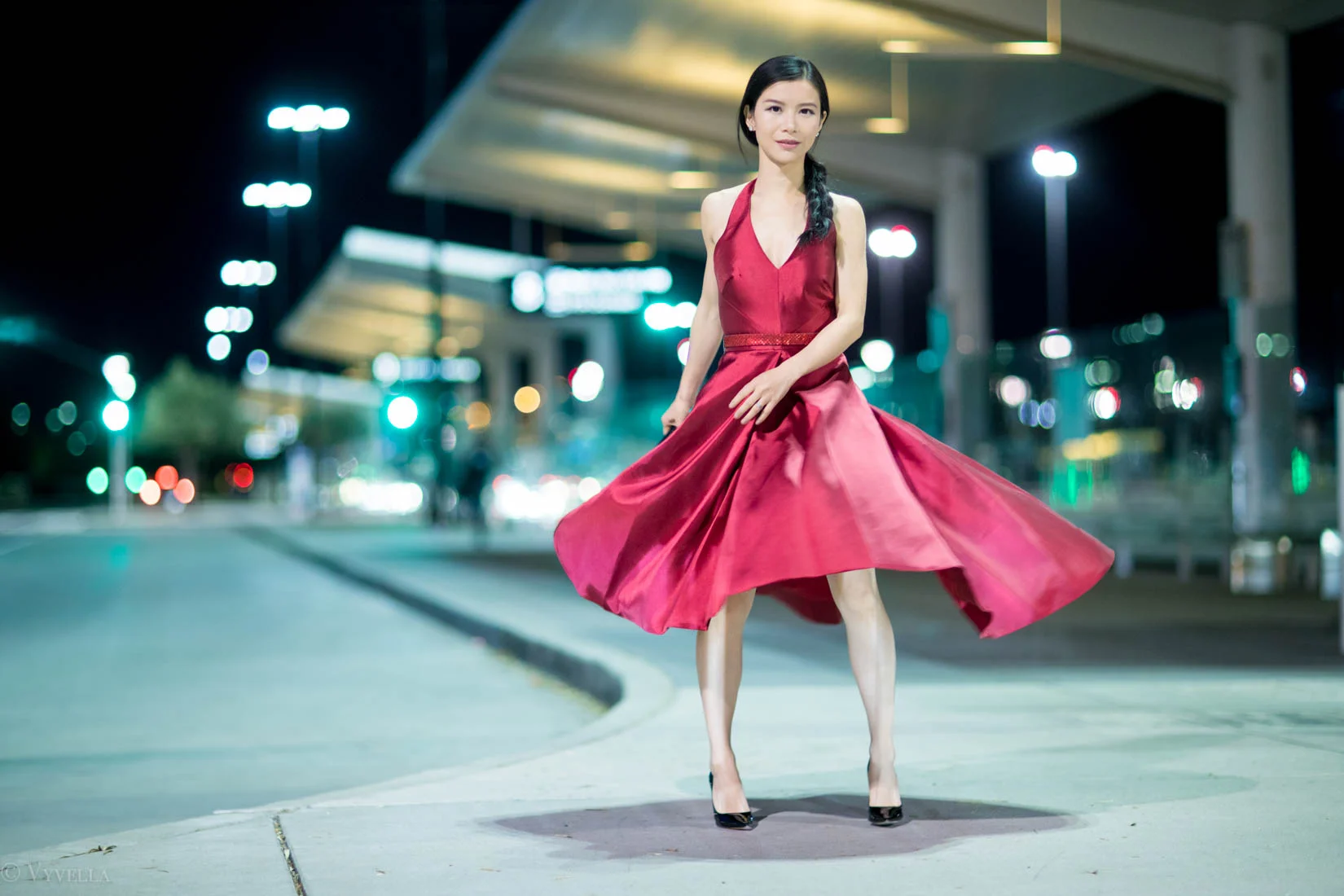 looks_red-high-low-halter-dress_09.jpg
